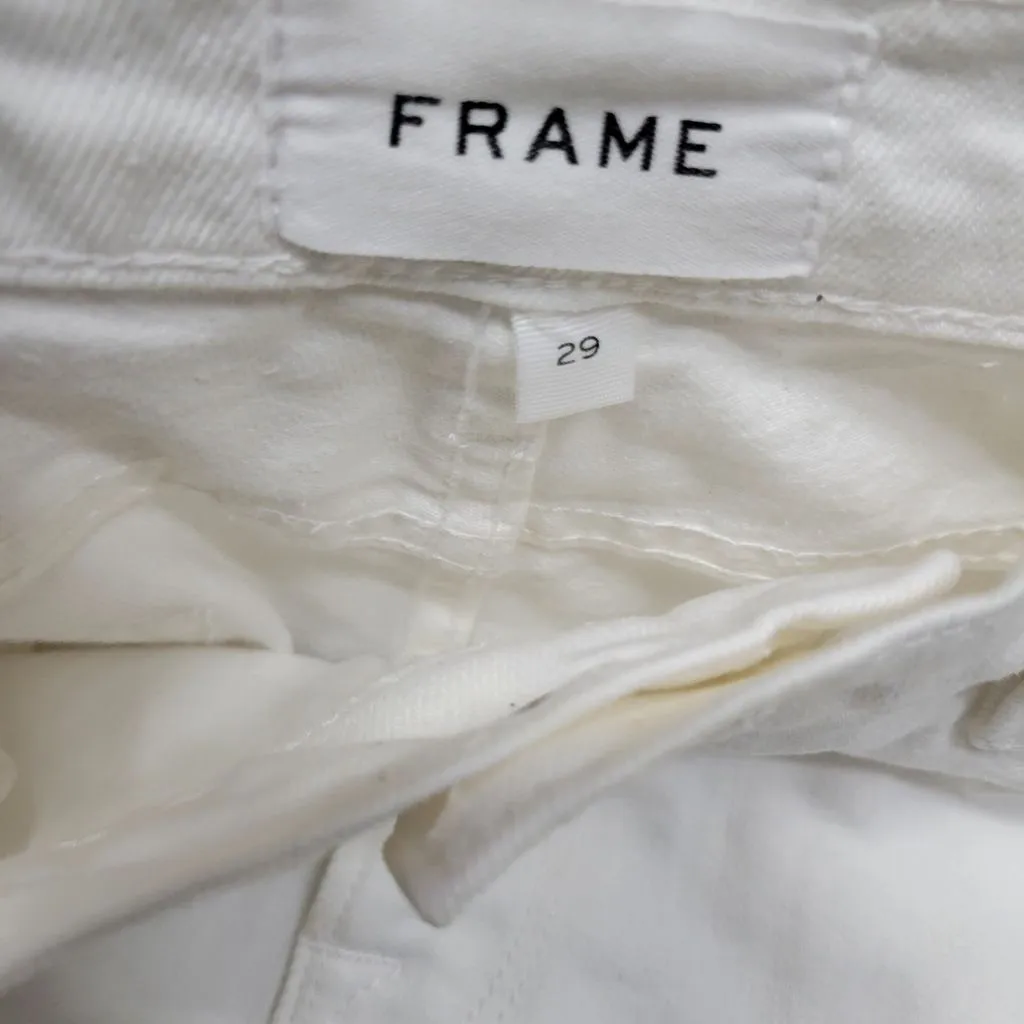 Listing Image Blurred Background