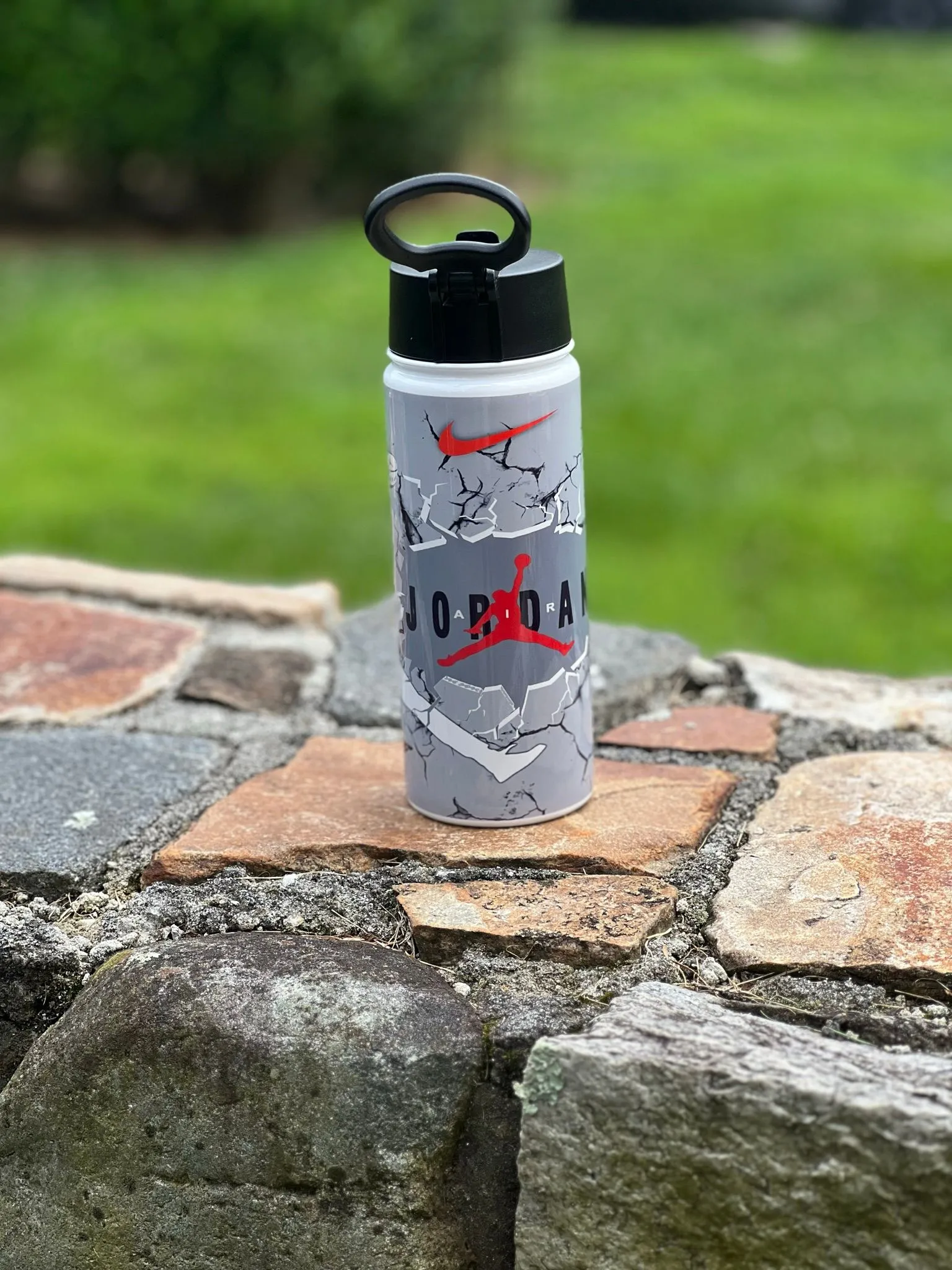 nike jordan water bottle