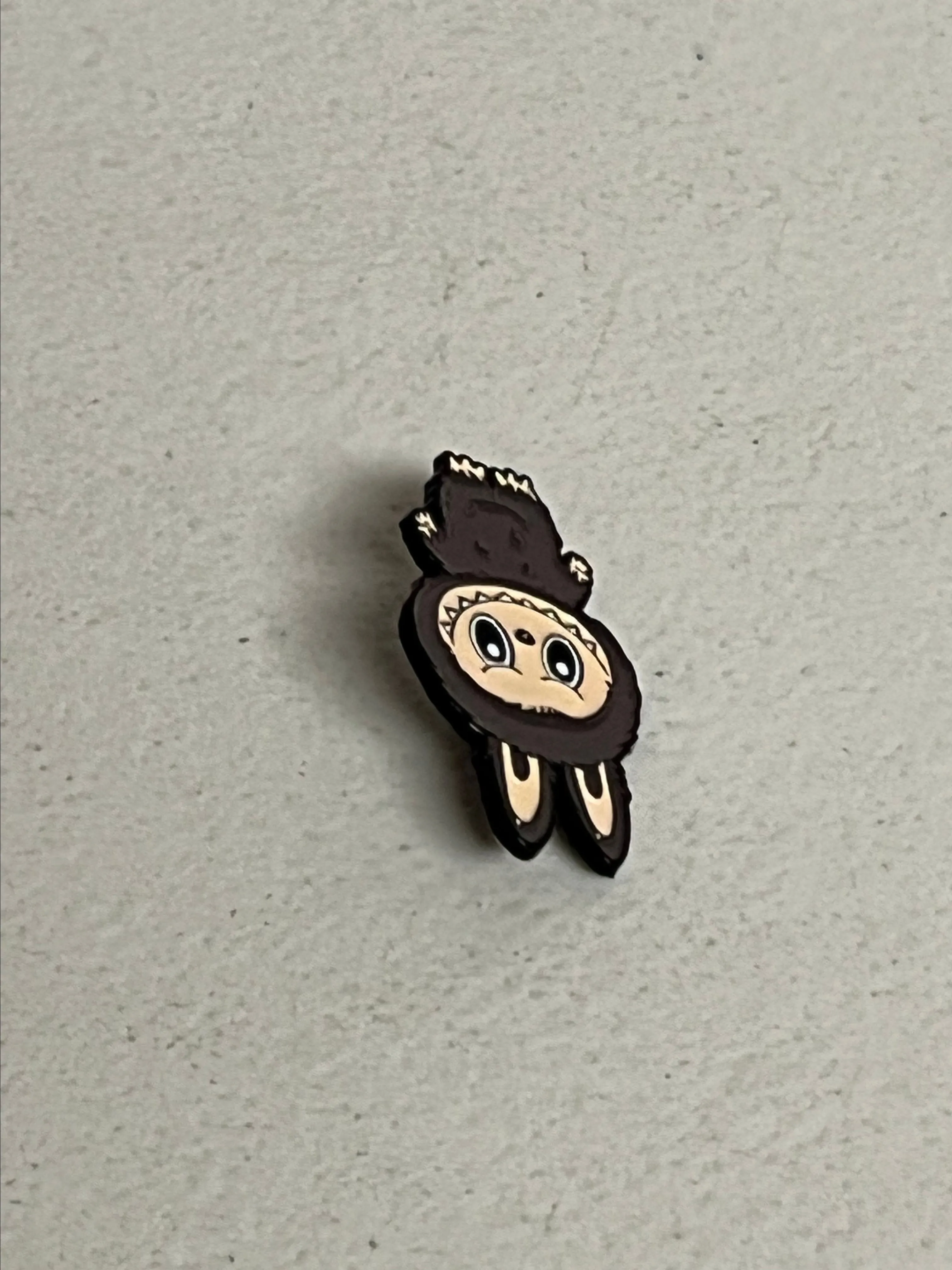 Listing Image Blurred Background