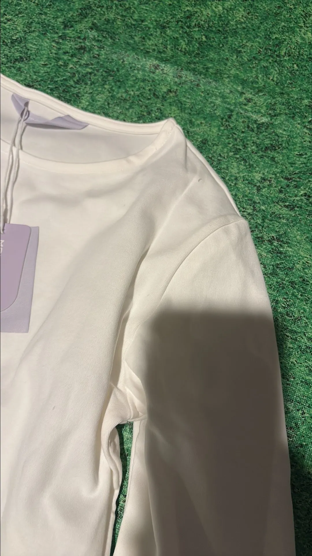 Listing Image Blurred Background