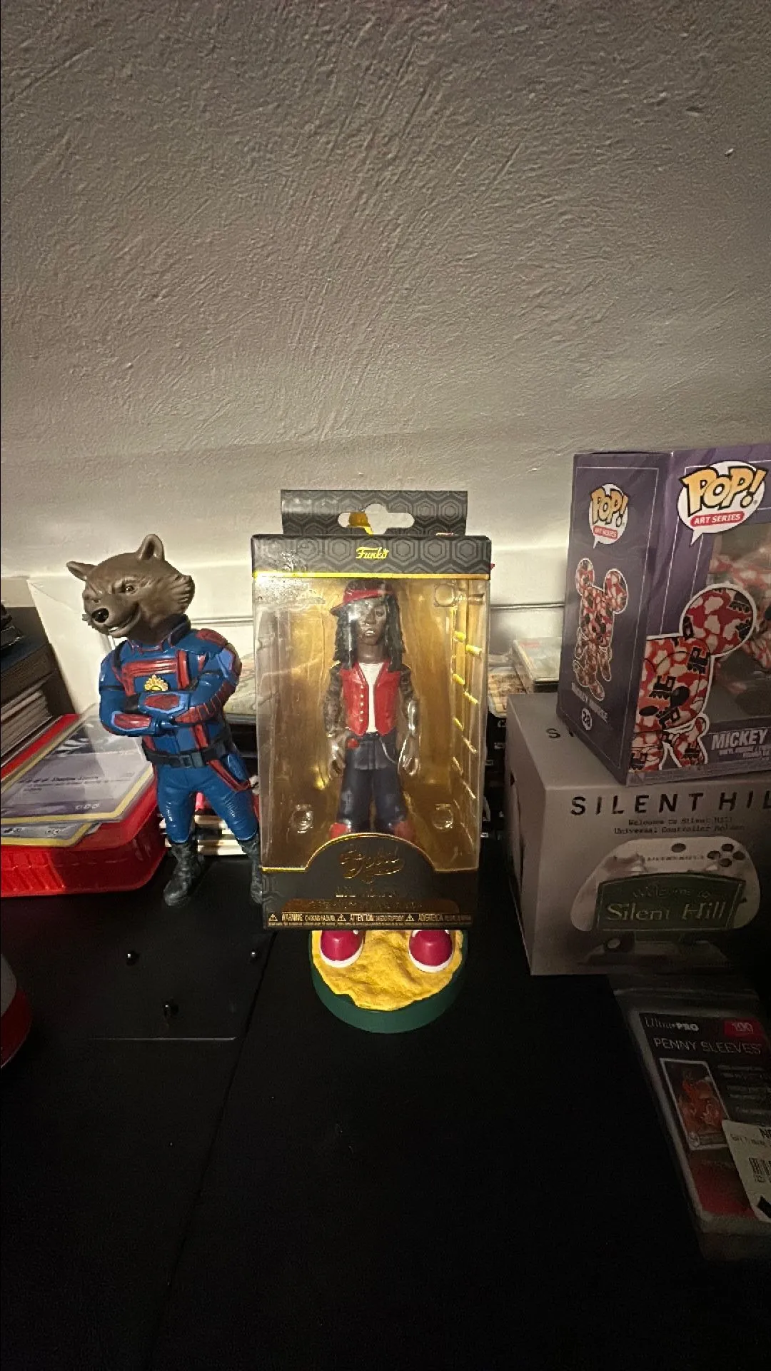 Product image for Lil Wayne gold premium vinyl figure