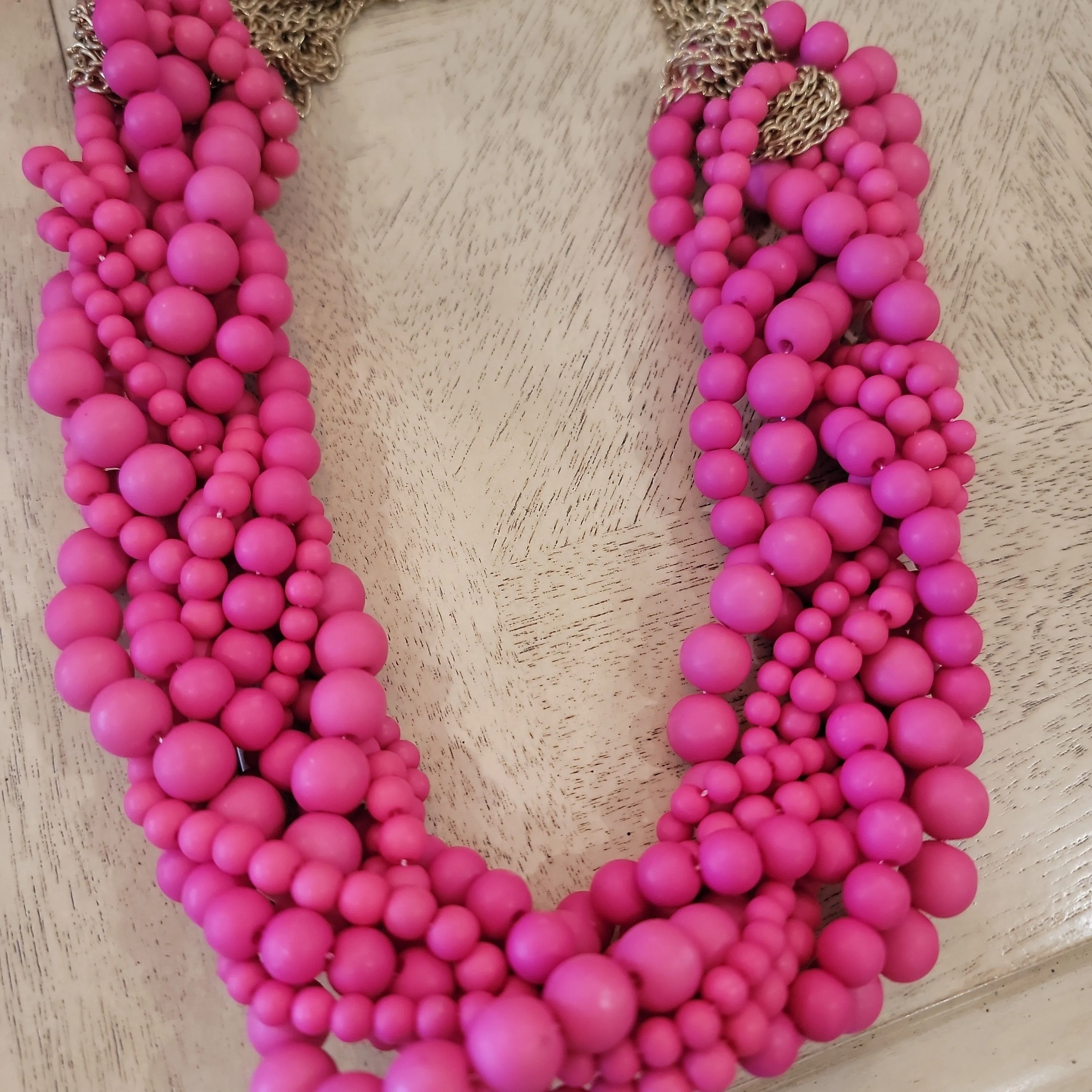 Product image for hot pink beaded necklace