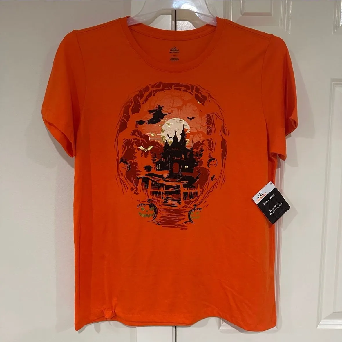 Product image for Women’s Size Large 12-14 Halloween Haunted House Tshirt