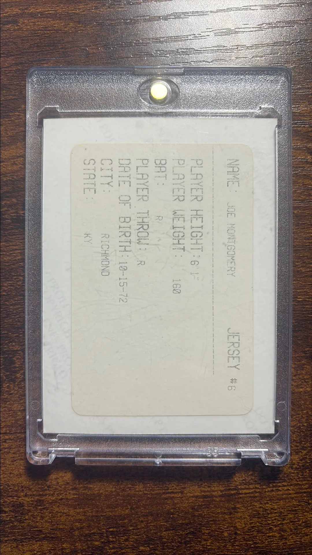 Listing Image Blurred Background