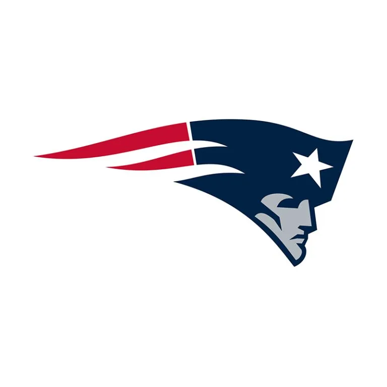Product image for Patriots - Contenders Optic Hobby Half Case!