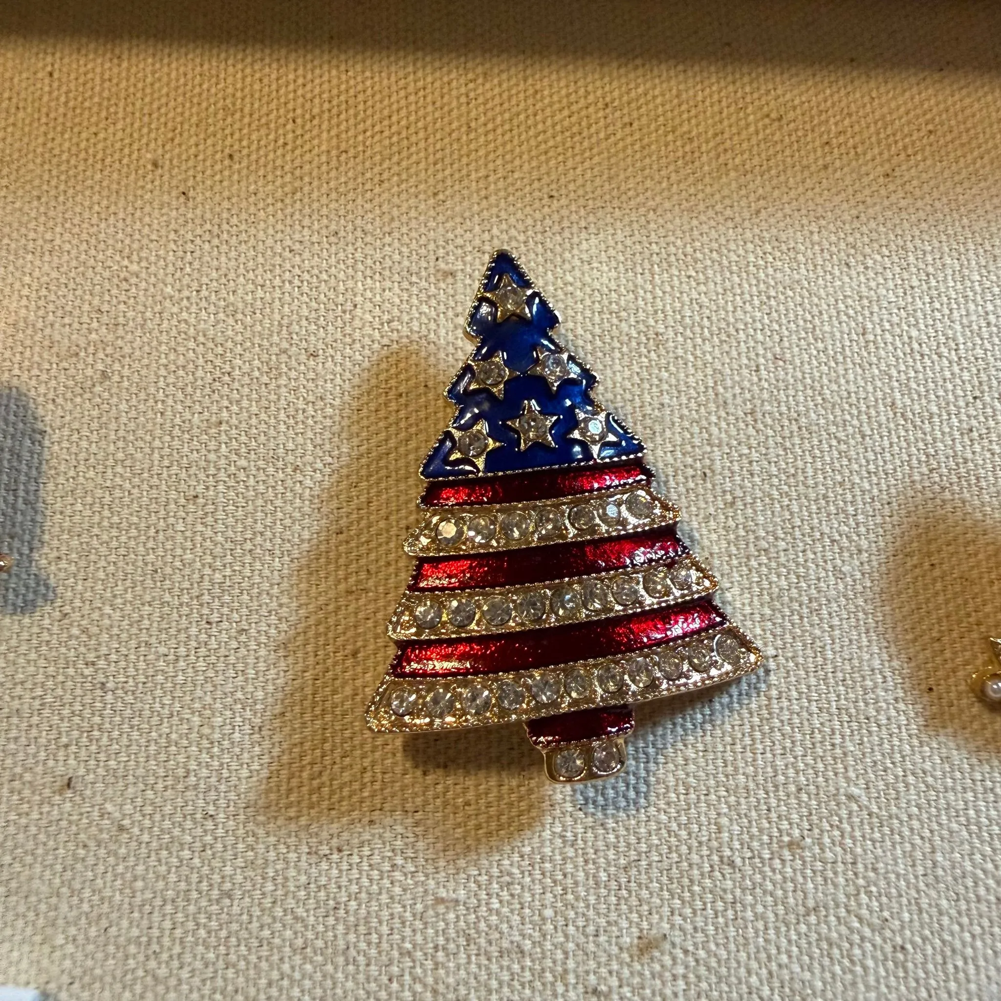 24fdf4df-ea0e-4ead-b1f3-e2ac904bd091