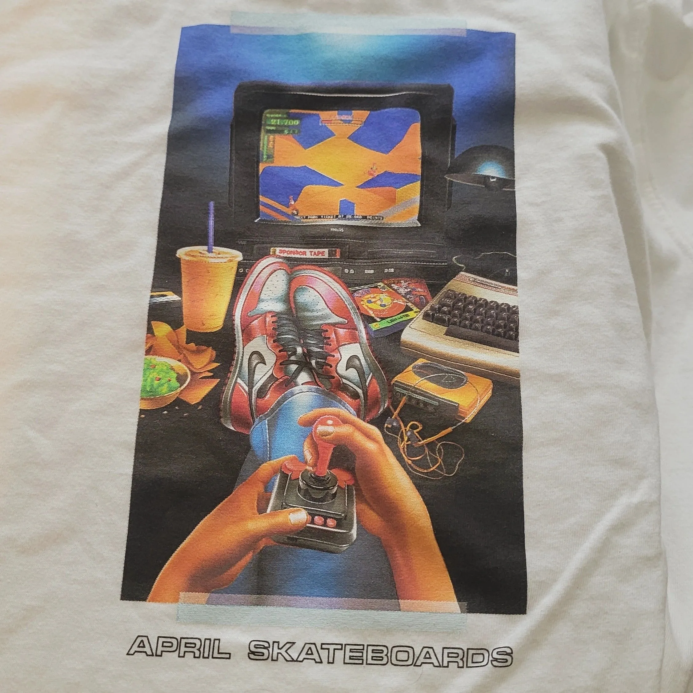 Product image for April skateboards sz m