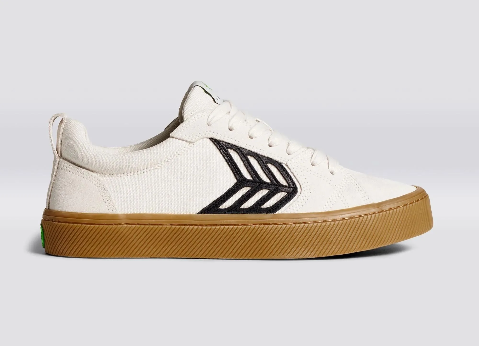 Product image for Cariuma White Suede and Canvas Black Logo Gumsole Size W9.5/M8
