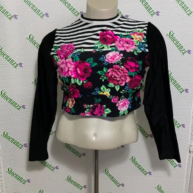 Product image for Torrid Swimsuit Swim Top Wireless Cropped Rash Guard Floral Striped Plus 3 22 24