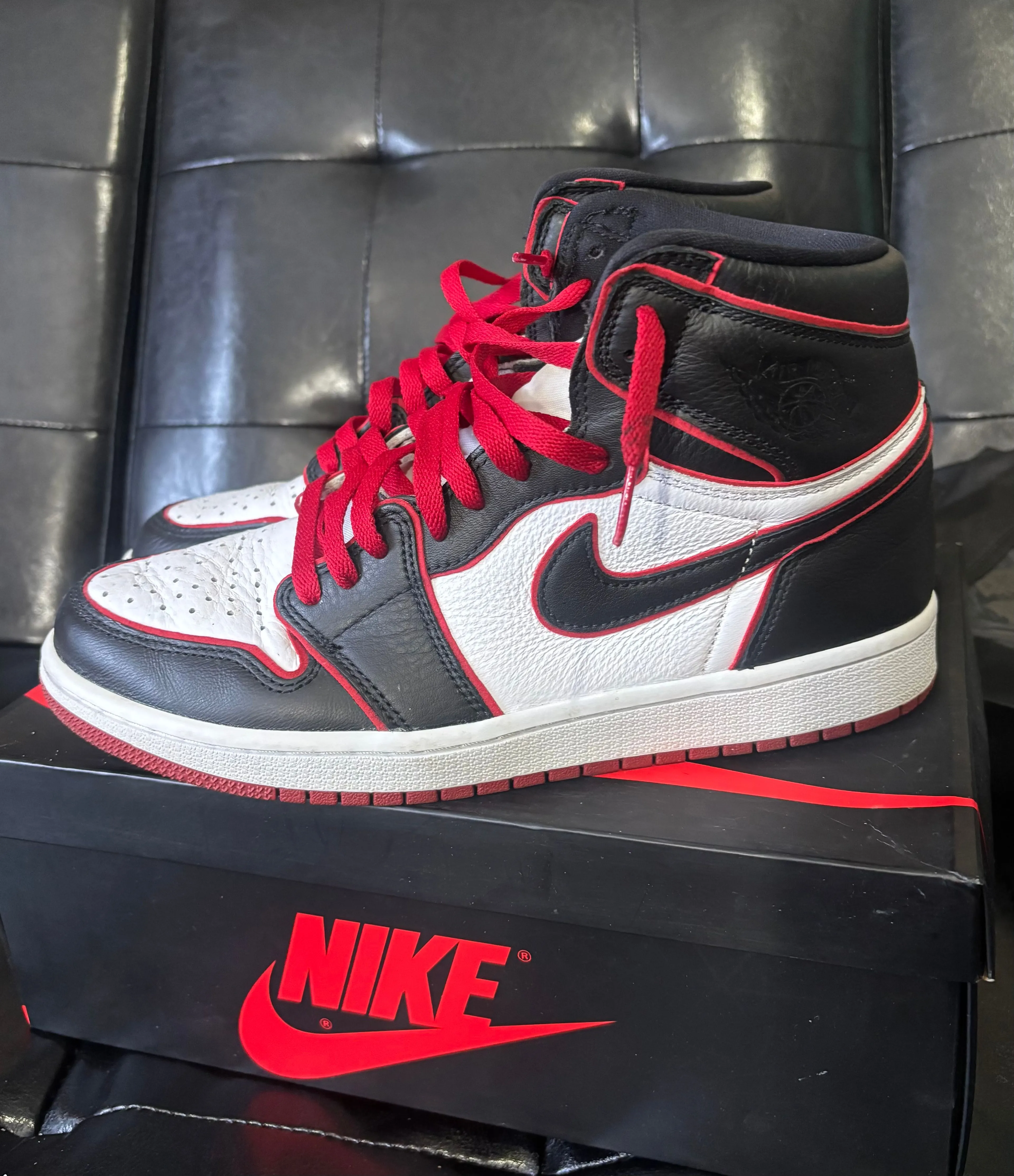 Product image for Size 10 - jordan 1 high Blood line