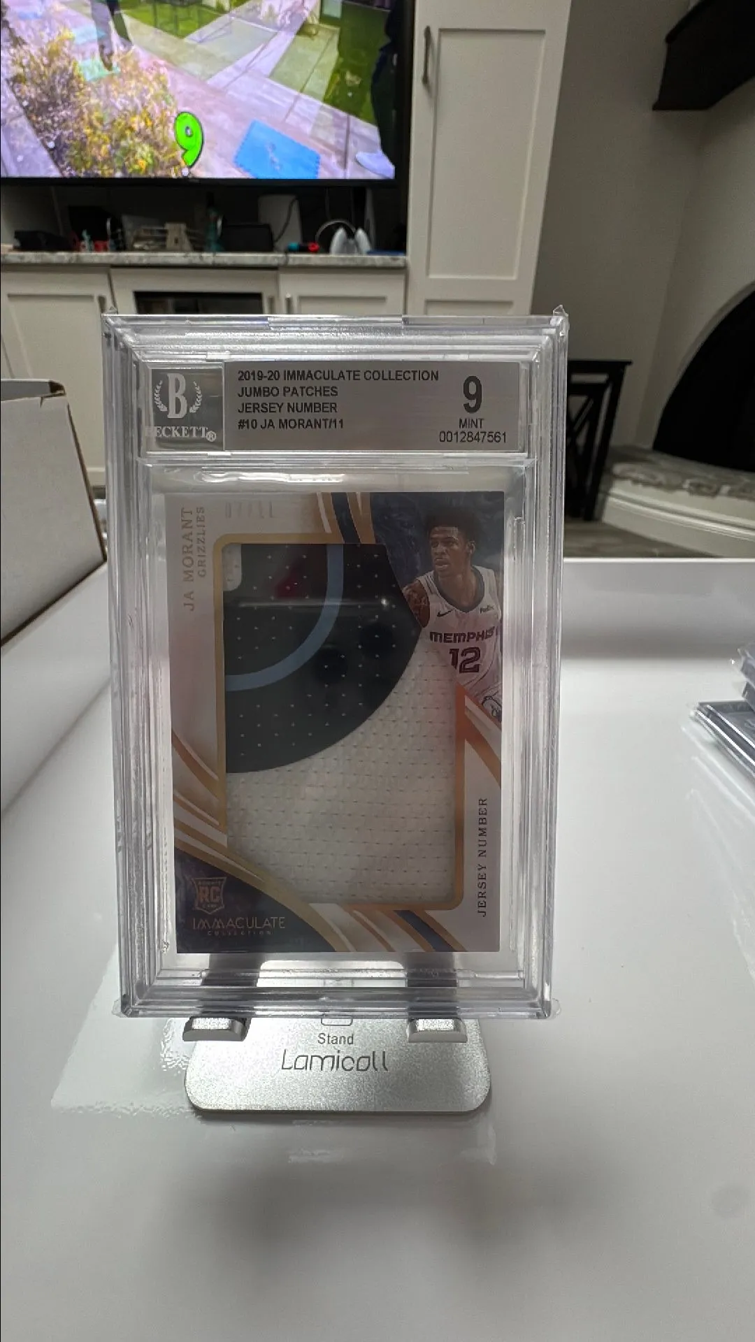 Product image for Ja Morant large patch /11 bgs 9