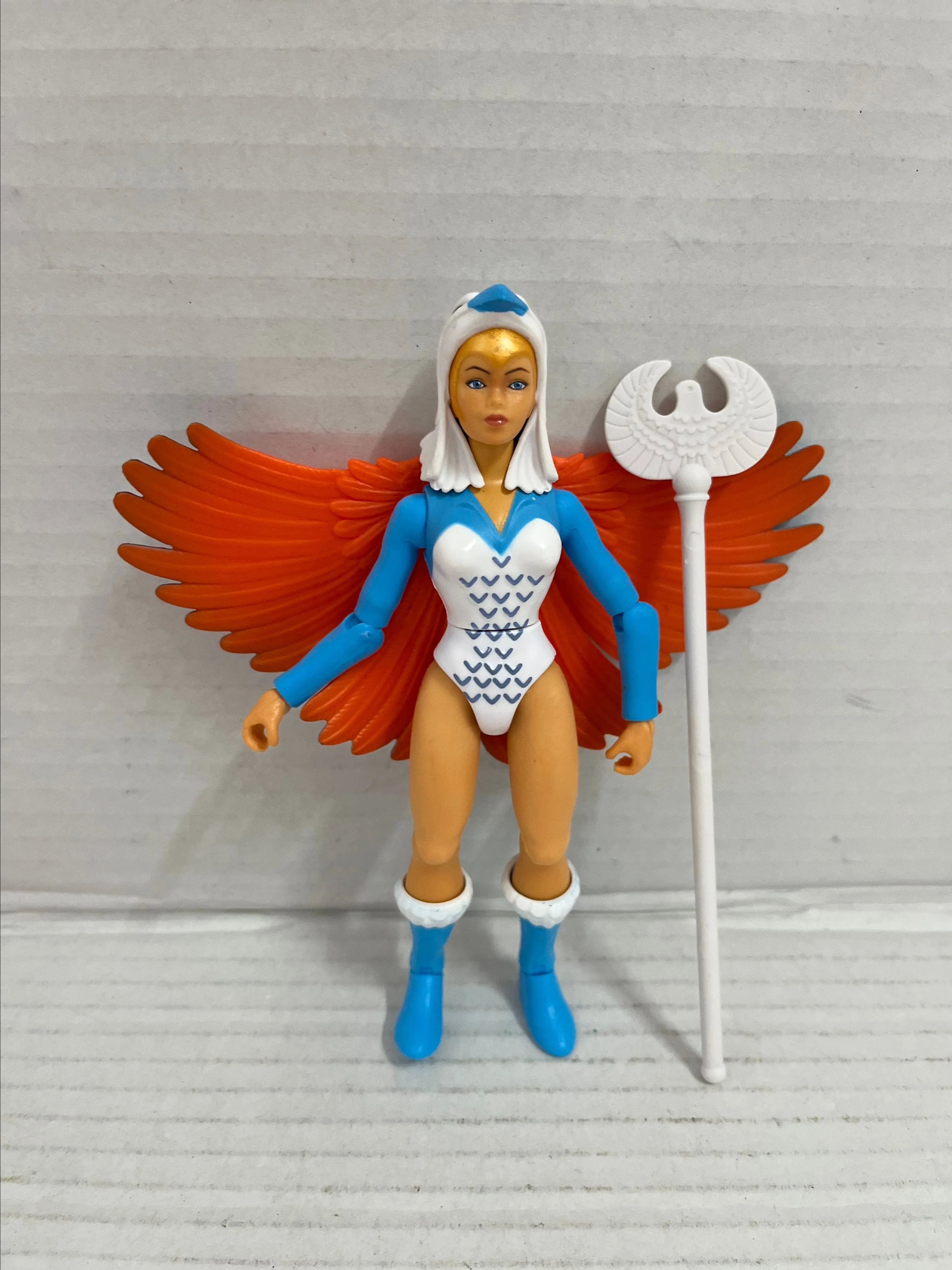Product image for Masters of the Universe Origins MOTU Action Figure Sorceress Complete Mattel