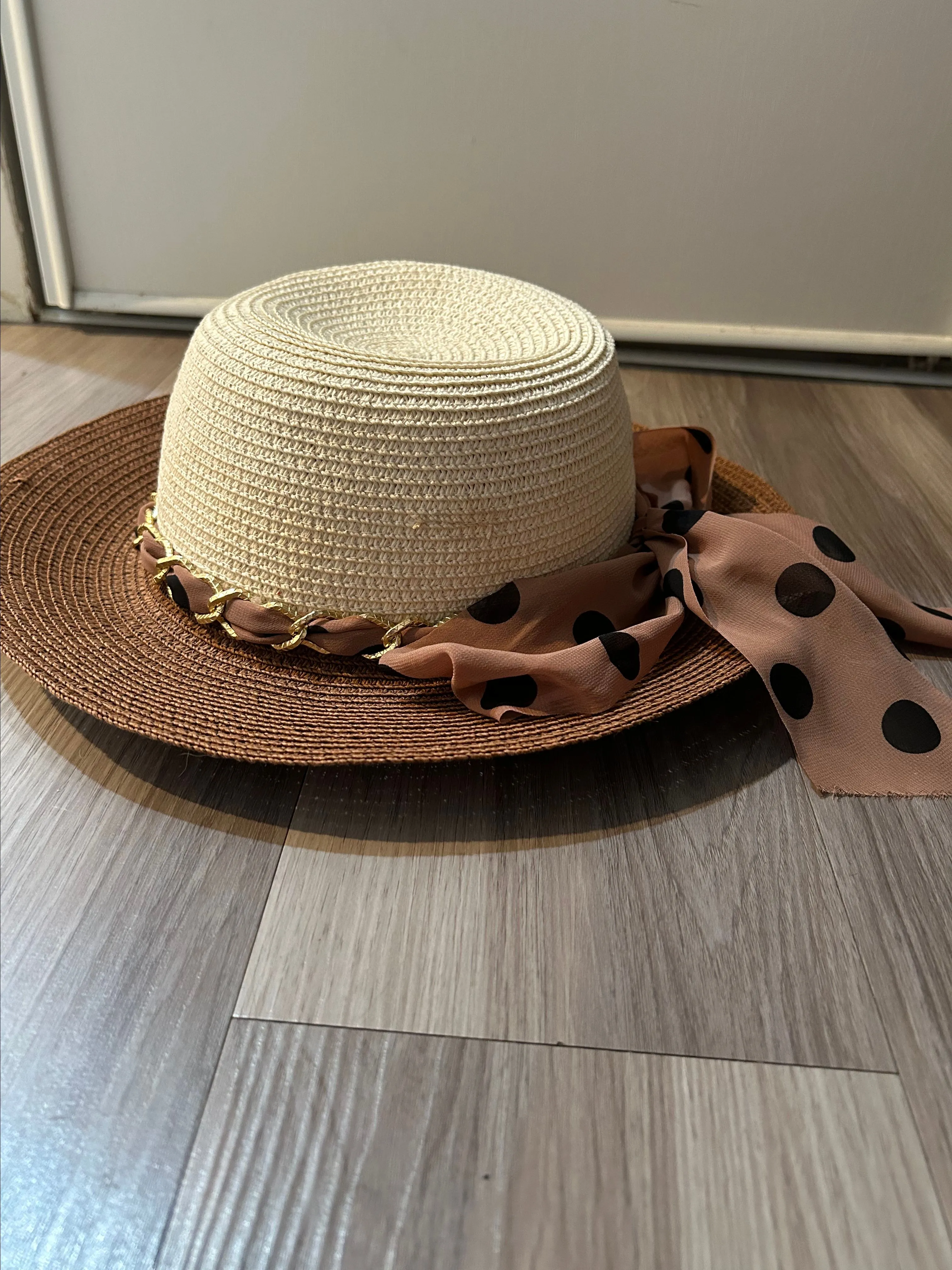 Product image for Pretty woman hat replica