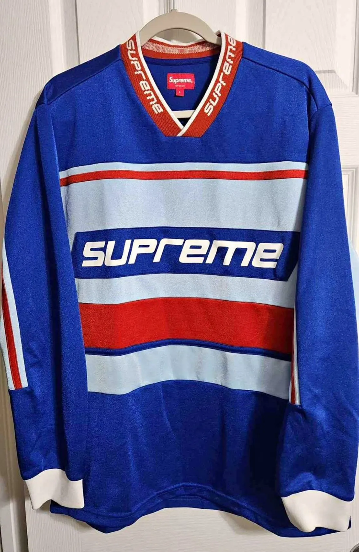 Product image for Supreme Warm Up Hockey Jersey SZN18