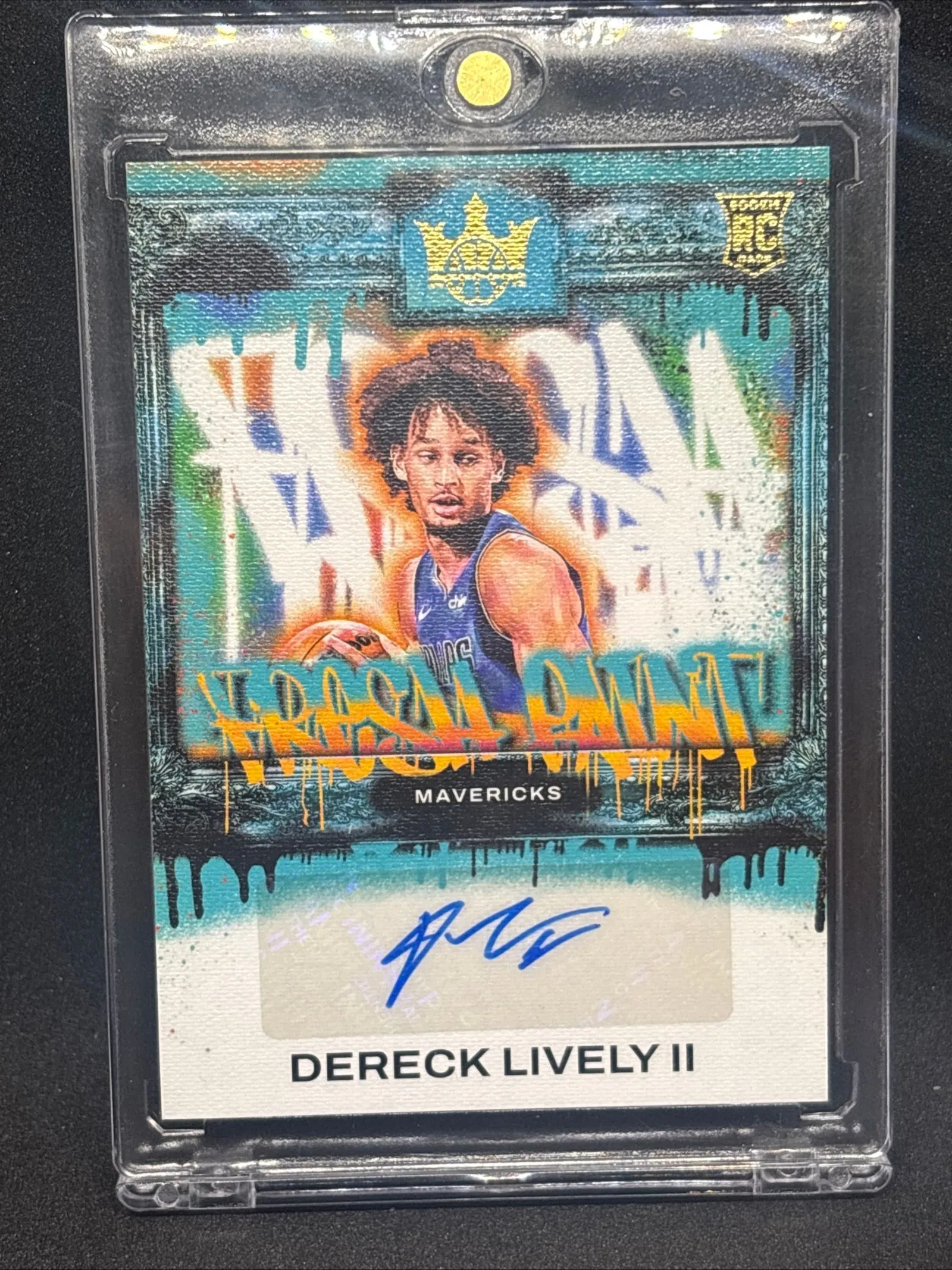 Product image for Dereck Lively Fresh Paint Rookie Auto
