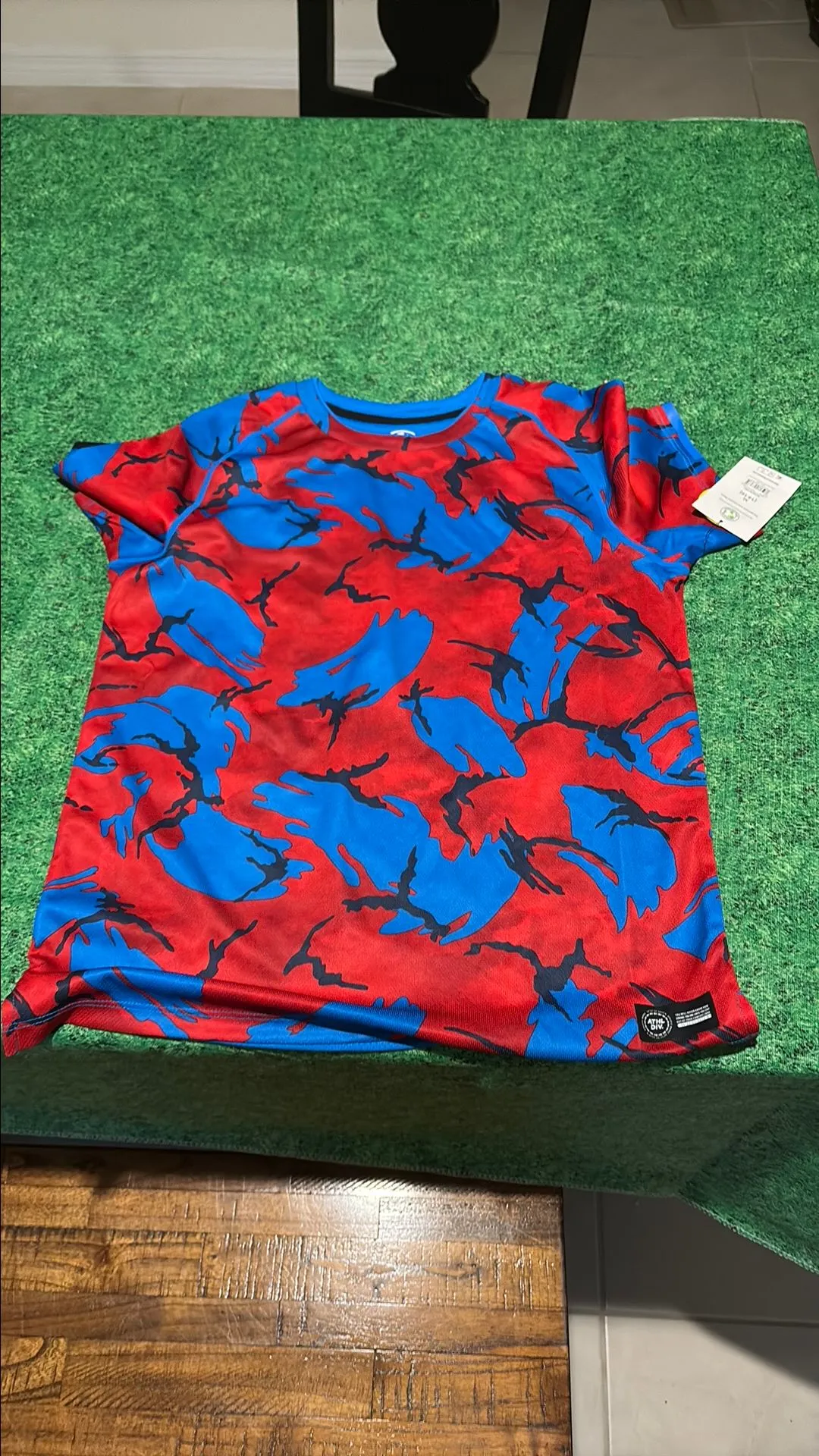 Product image for NWT boys XL husky 14/16 camo shirt