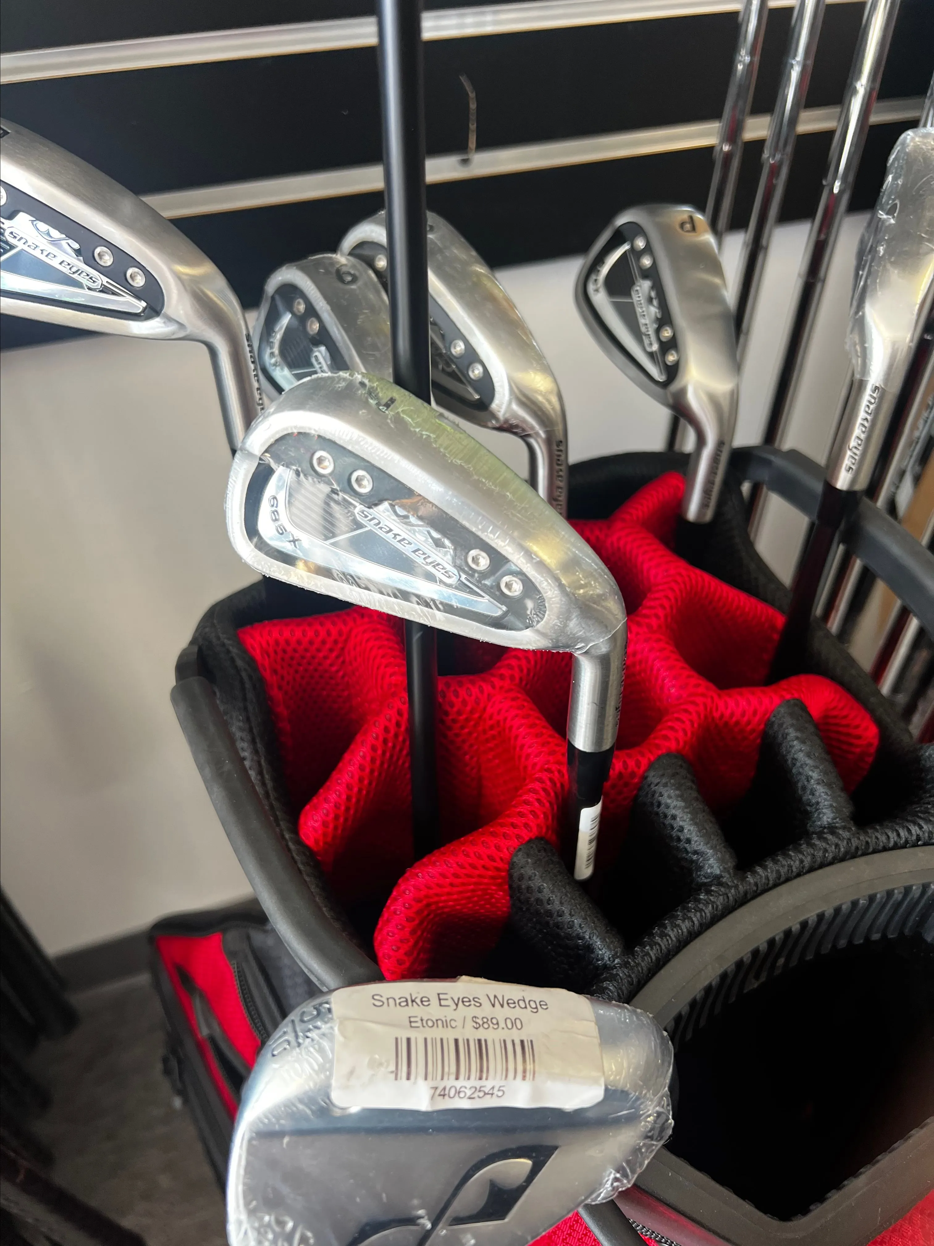 Product image for New Snake Eyes set of irons