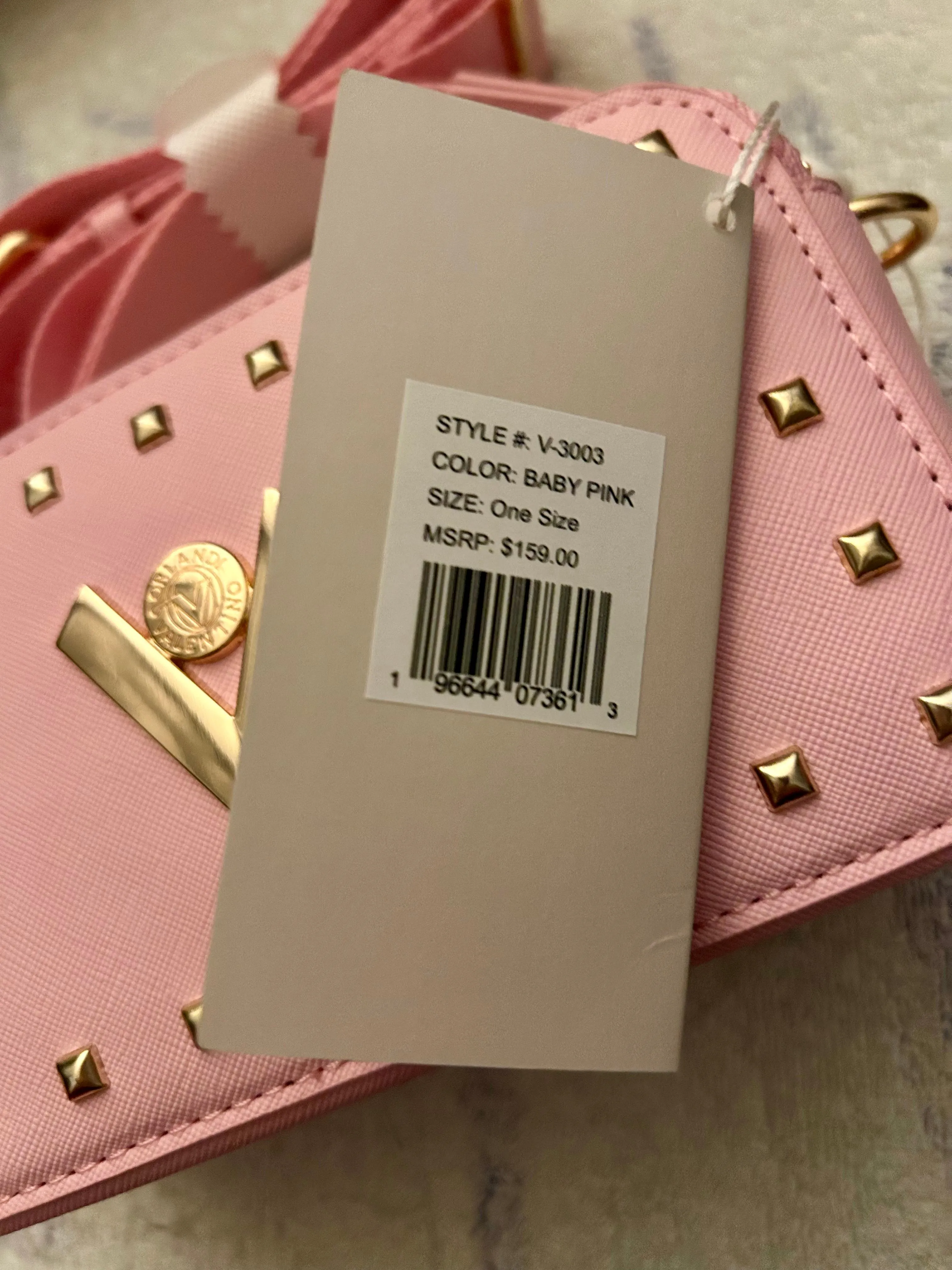 Listing Image Blurred Background