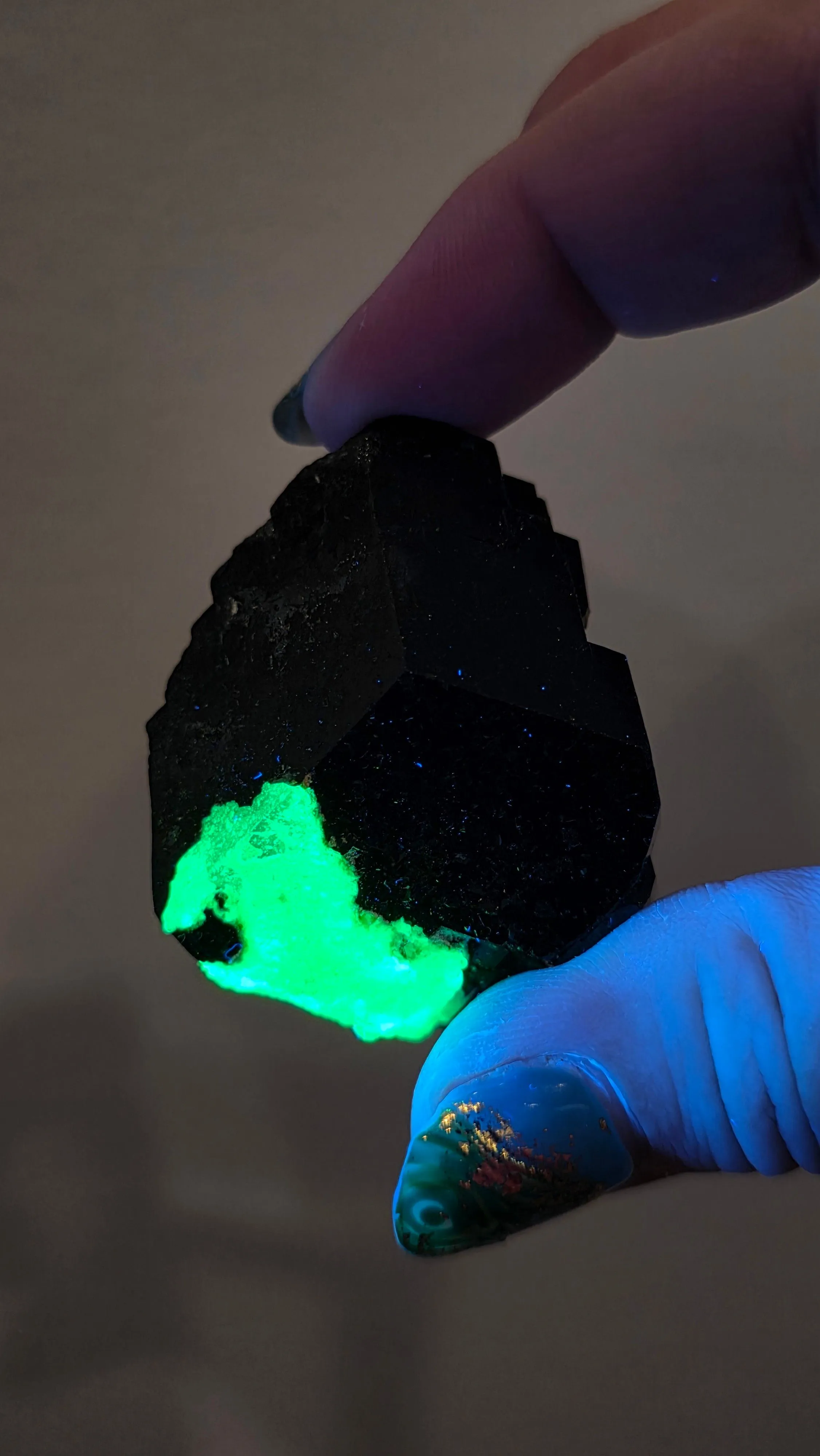 Product image for Tourmaline ans Hyalite Opal