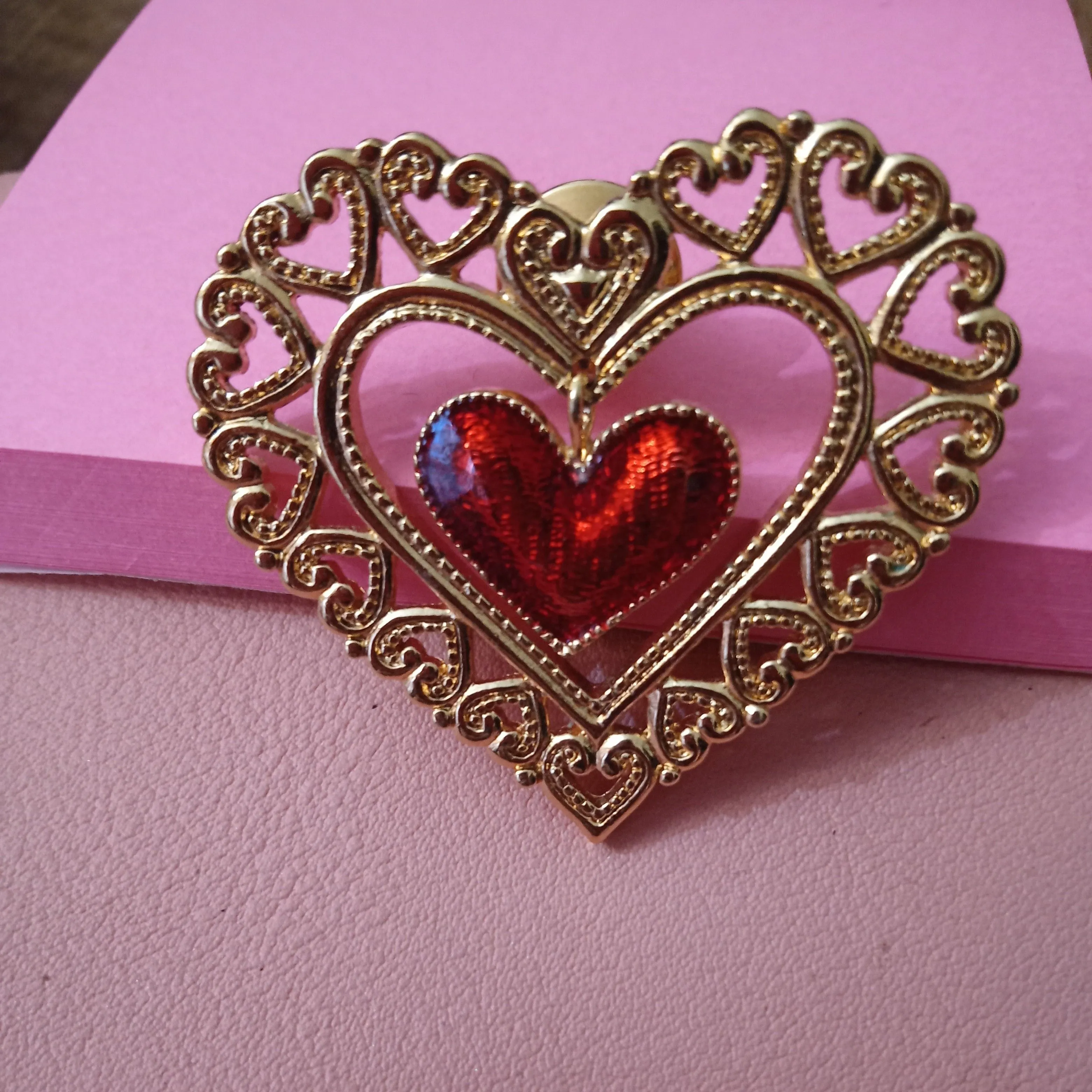 Product image for Avon pin