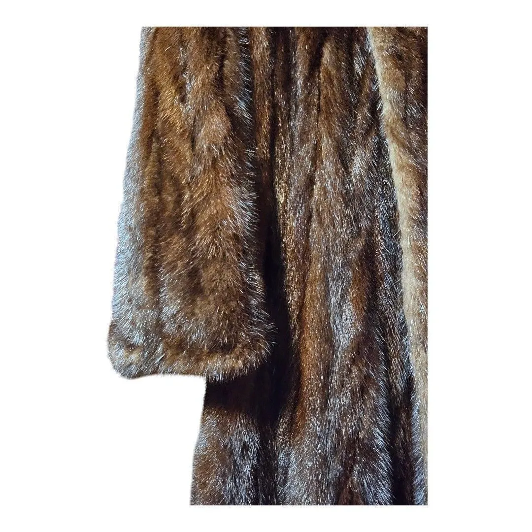 Listing Image Blurred Background