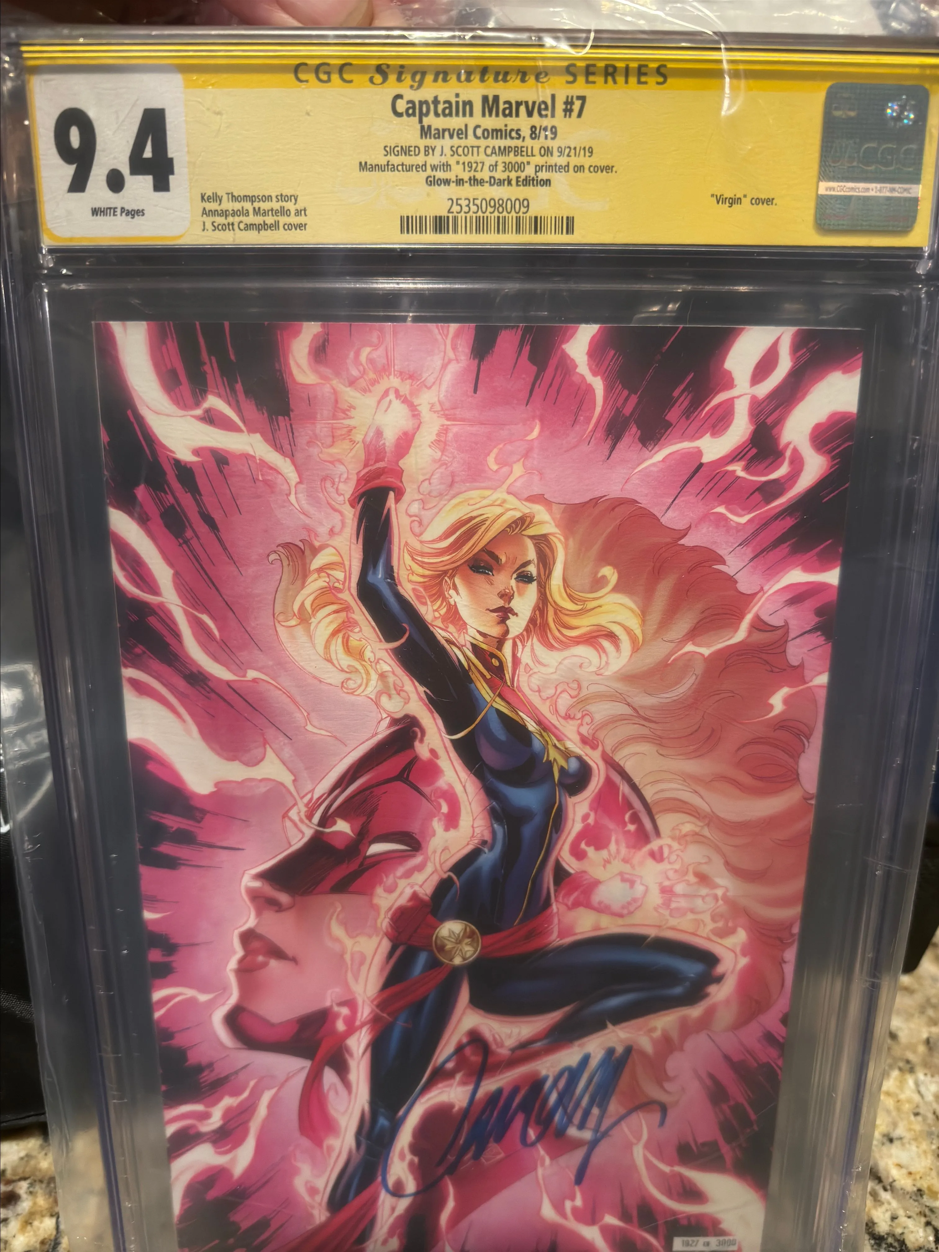 Product image for Captain Marvel 7 CGC SS 9.4 Campbell GLOW in Dark Virgin Variant