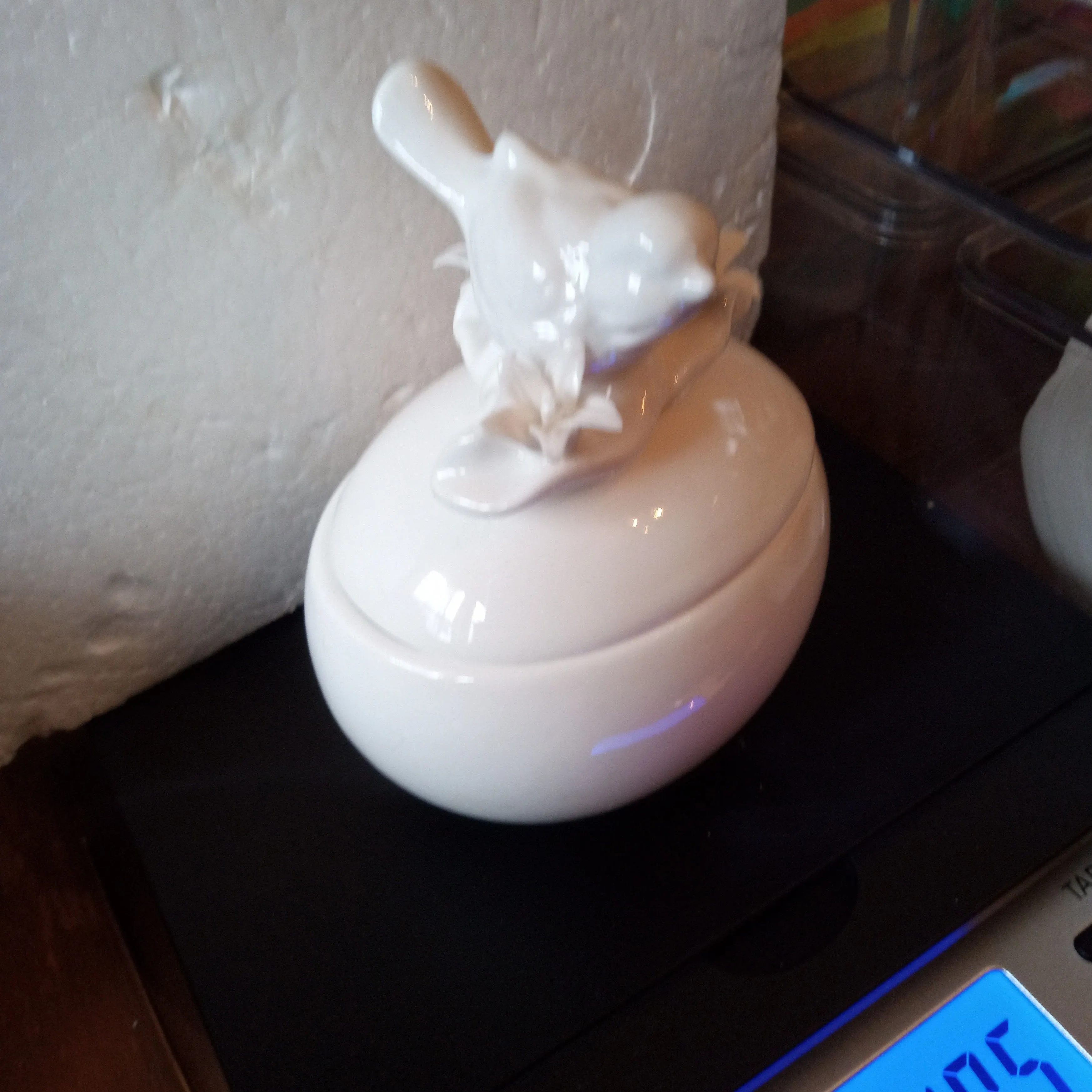 Product image for Paris Royal Bird on Egg