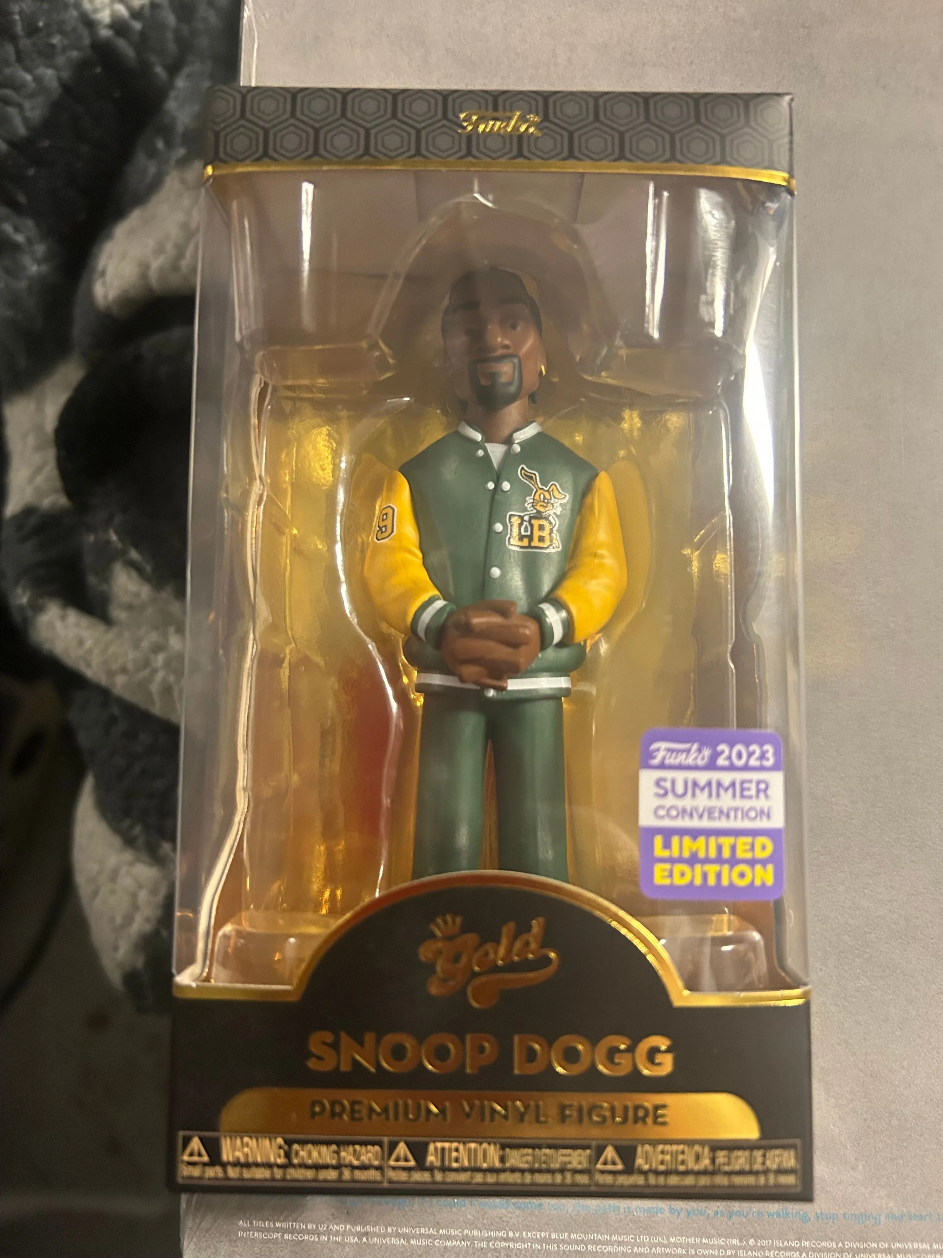 Product image for Snoop Dogg Vinyl Gold 5” premium figure #1 of pair