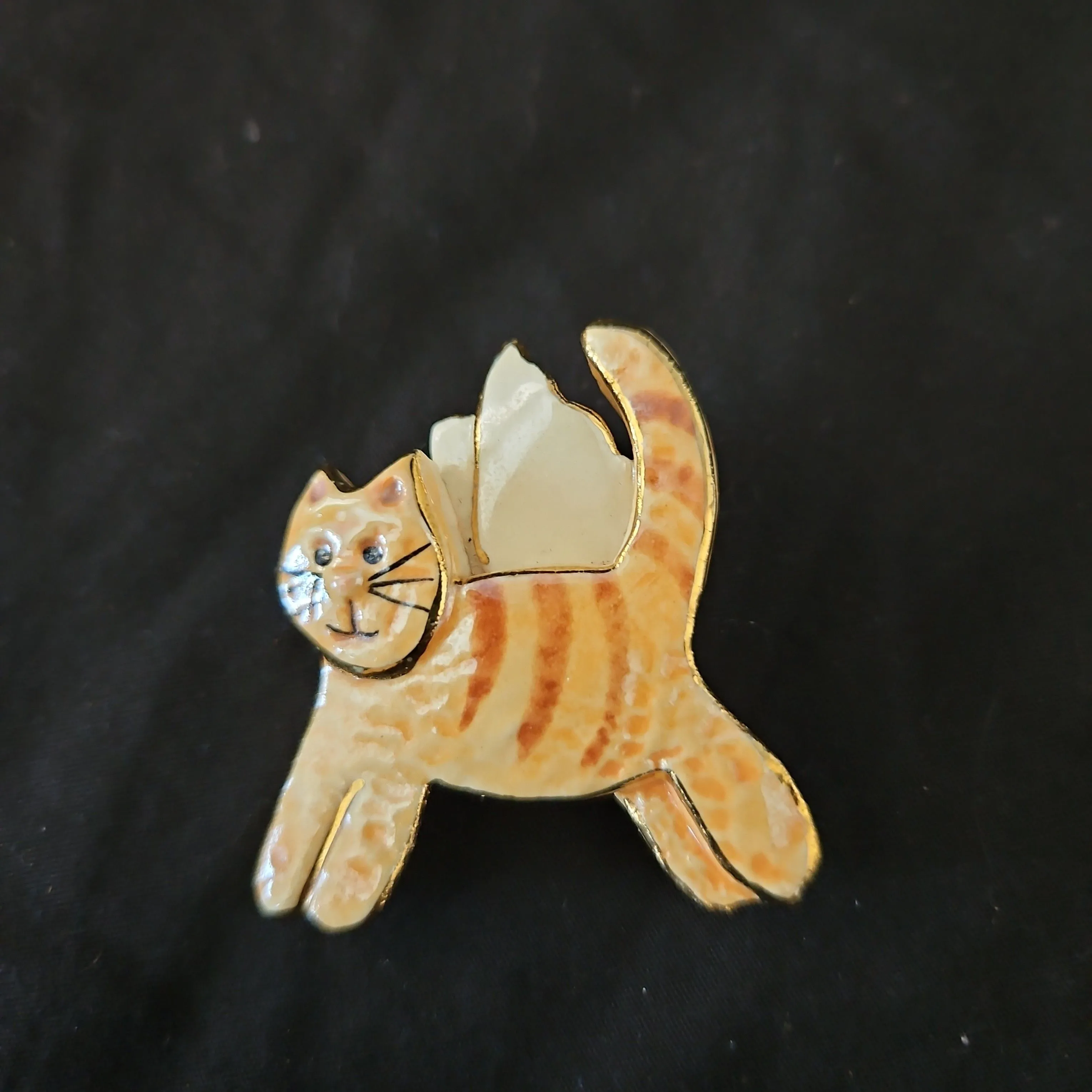 Product image for angel kitty pin