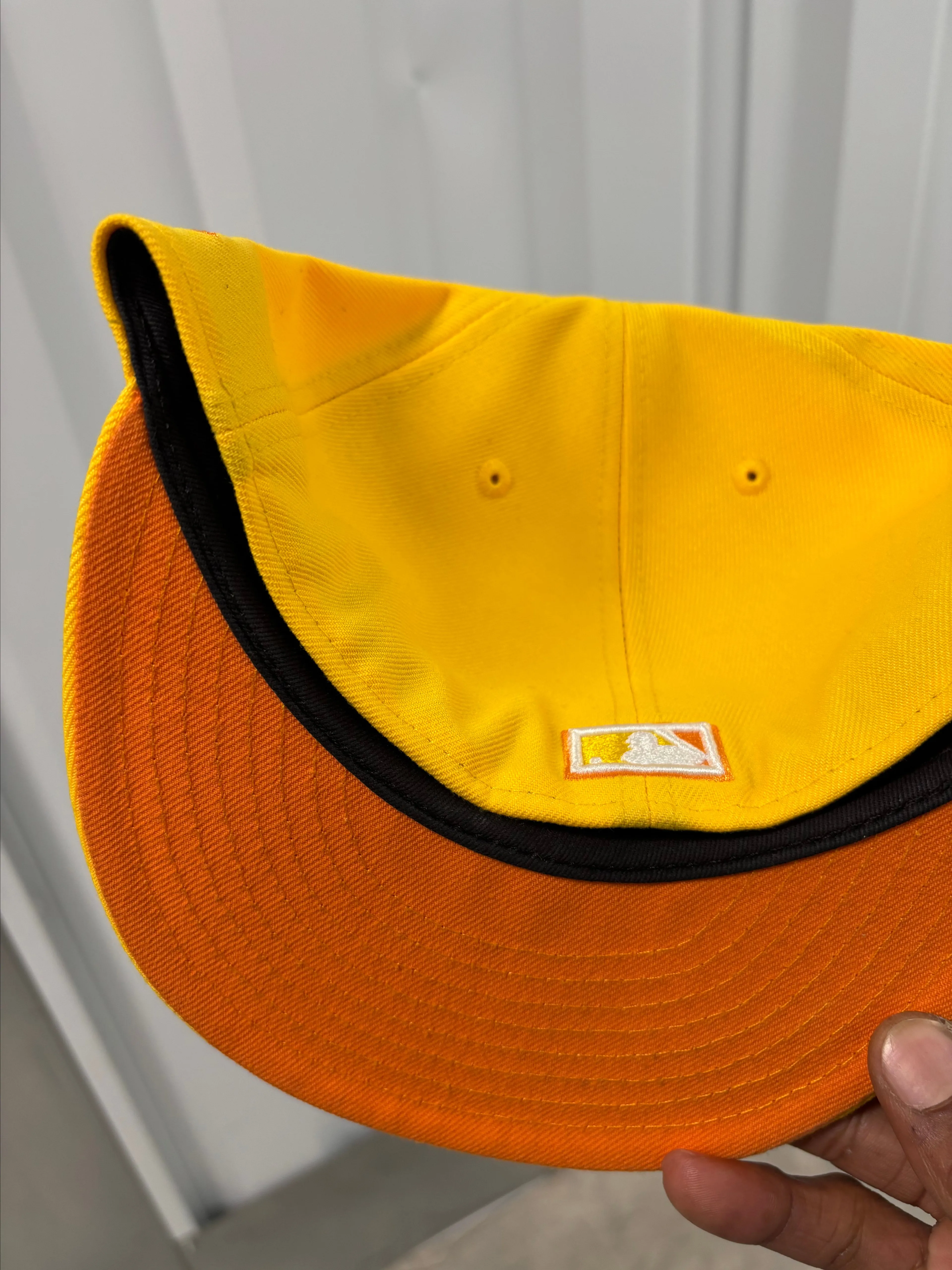 Product image for Fitted size 7 1/2