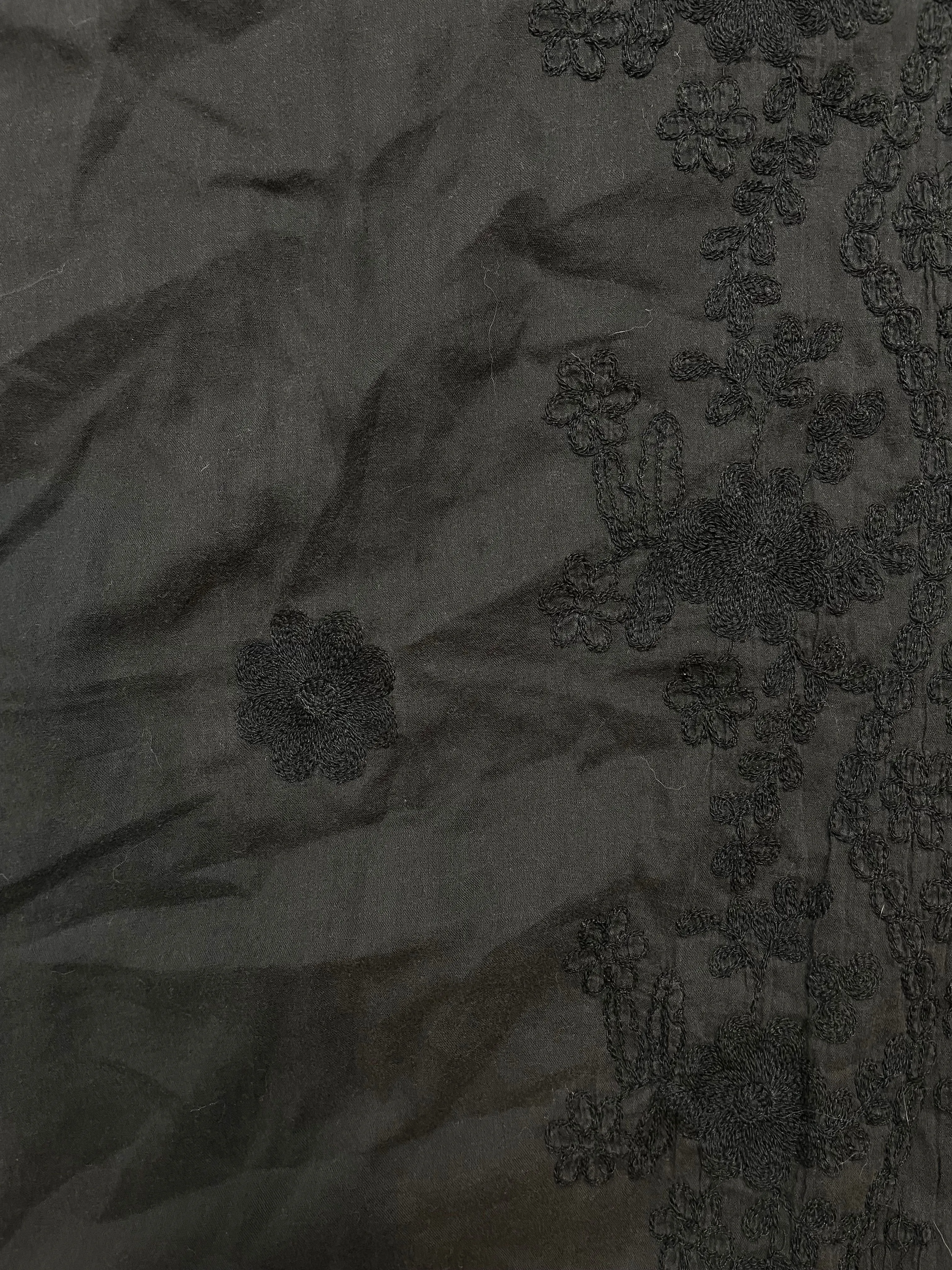 Listing Image Blurred Background