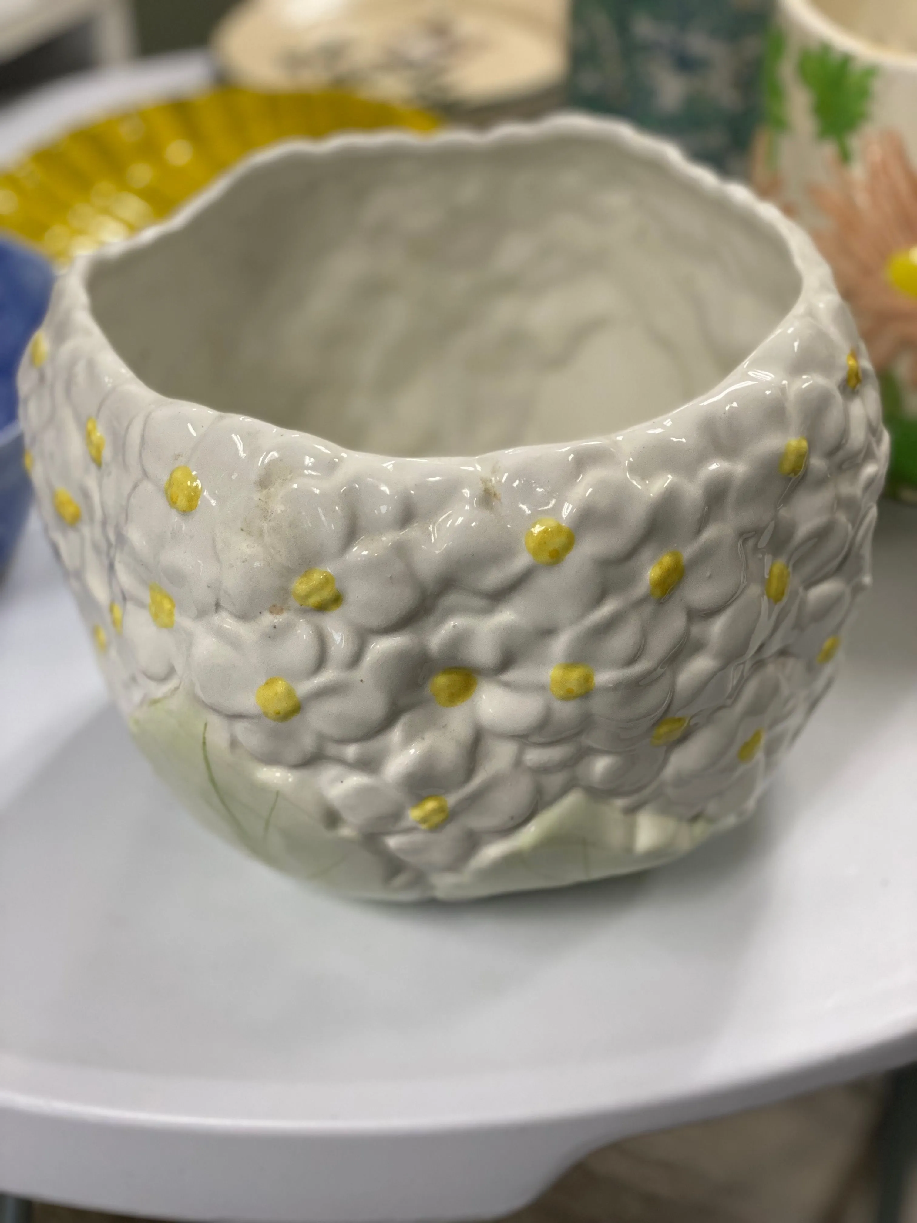 Product image for VTG Large Daisy planter