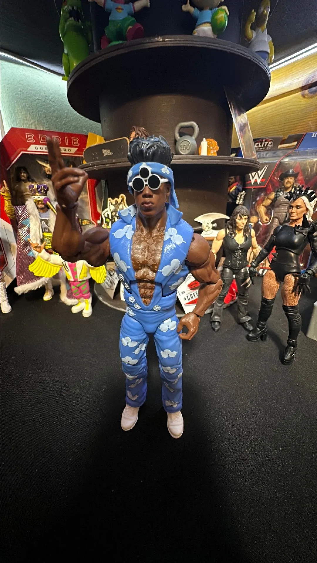 Product image for Velveteen Dream Elite Series 72 Loose