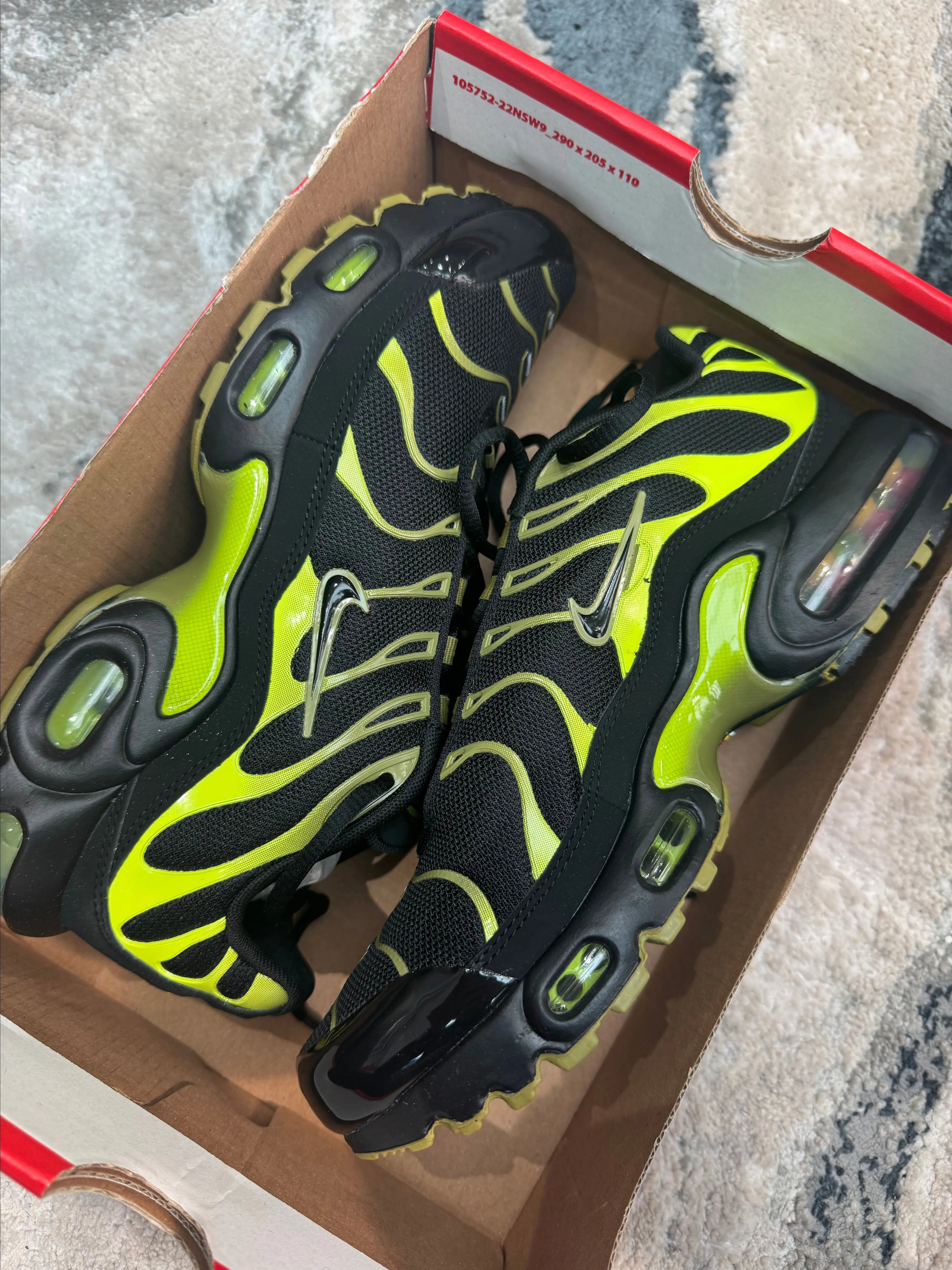 Product image for 23. Nike Air Max Plus TN GS UK6