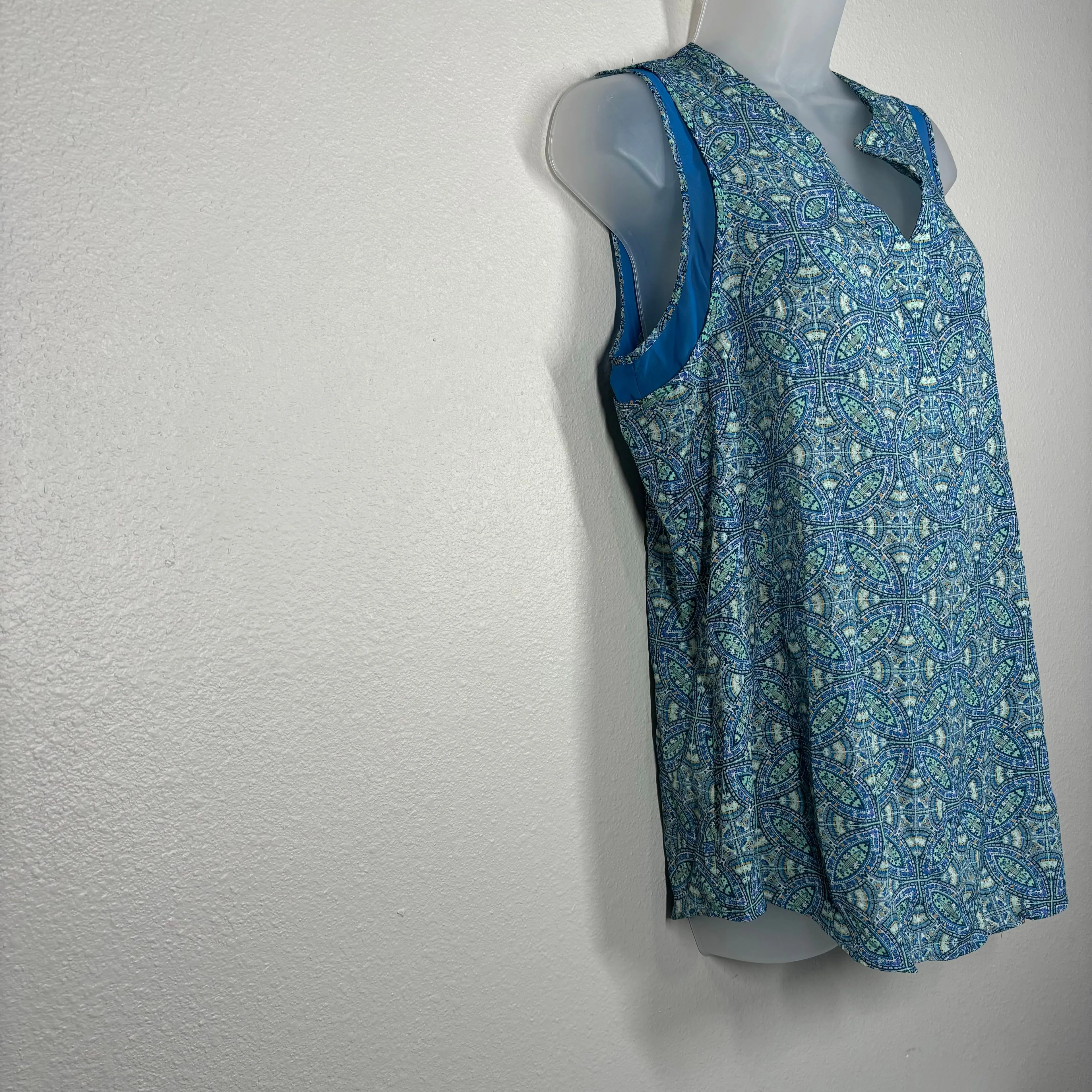 Listing Image Blurred Background