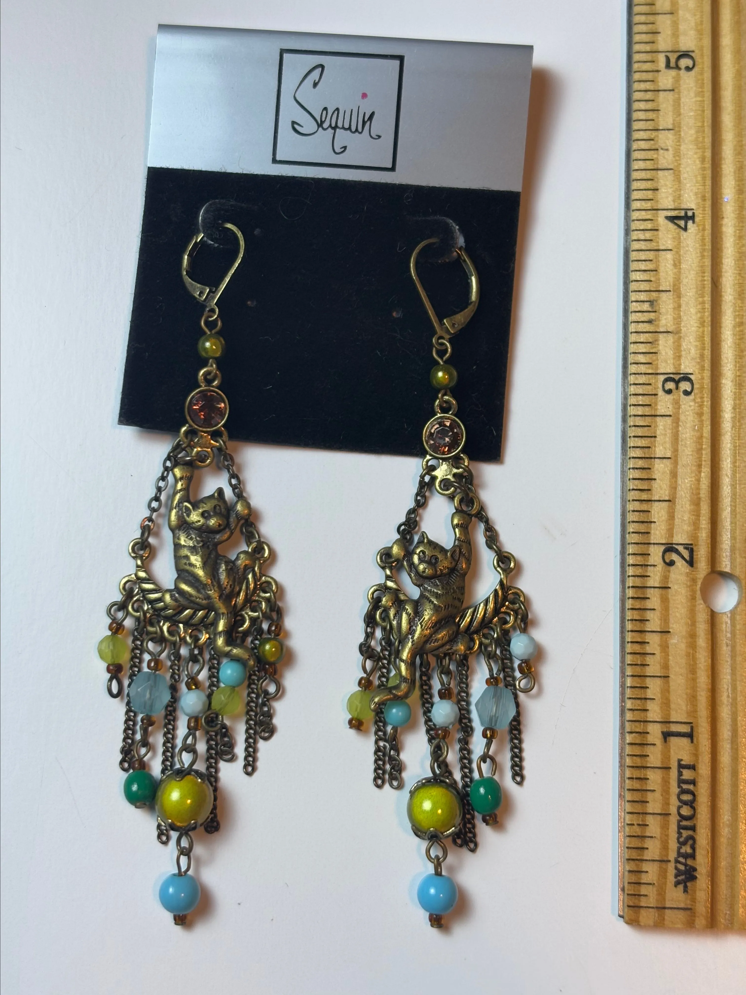 Listing Image Blurred Background