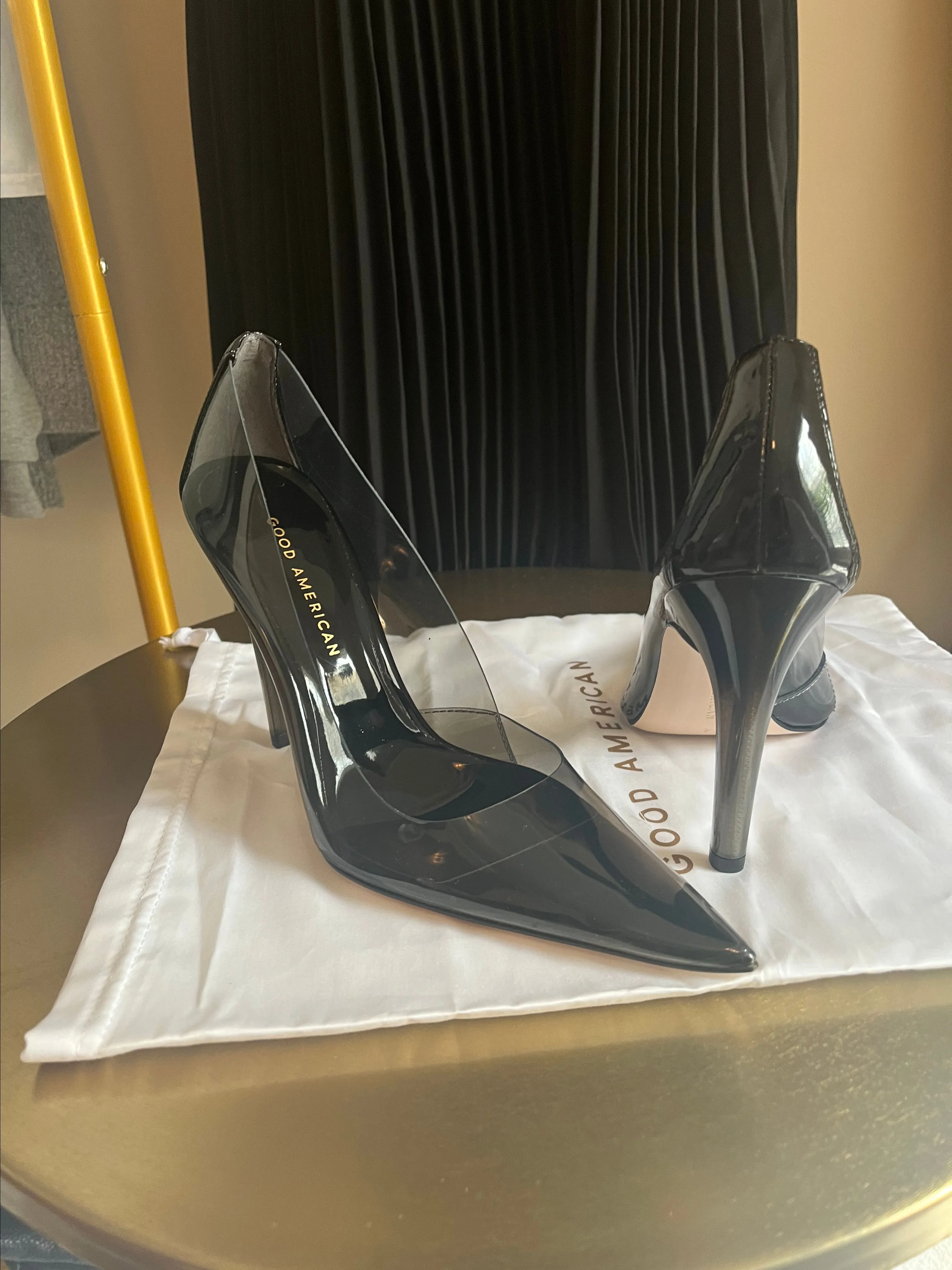 Product image for Good American Size 7 New Smoke Grey Heels
