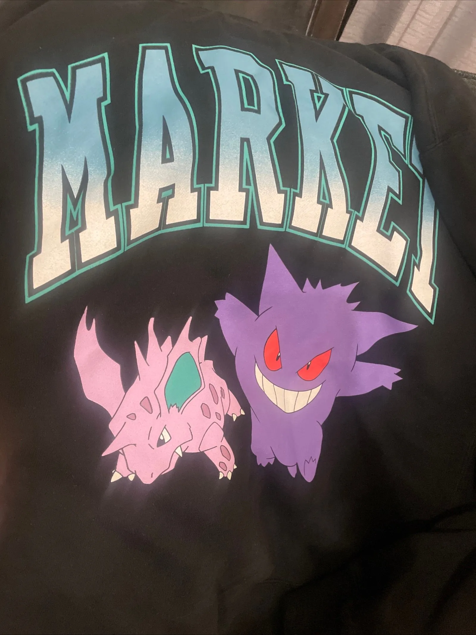 Listing Image Blurred Background