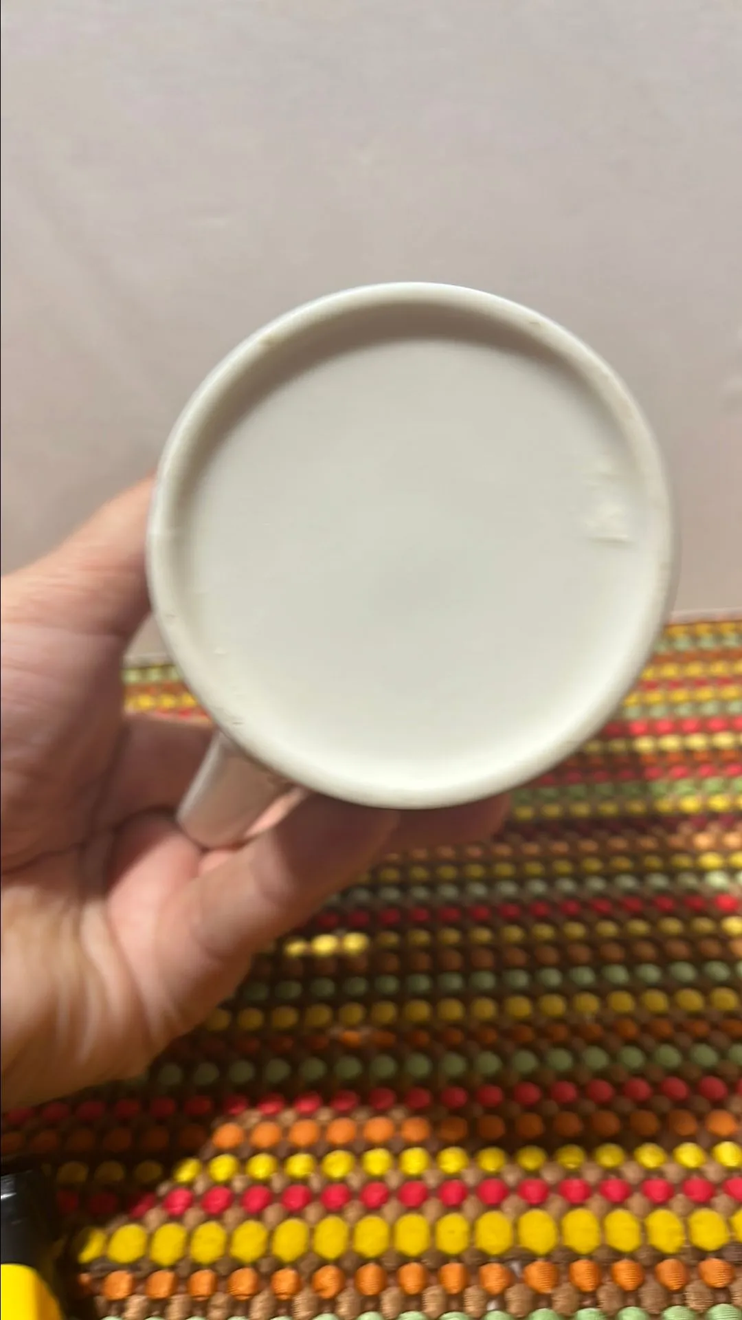 Listing Image Blurred Background