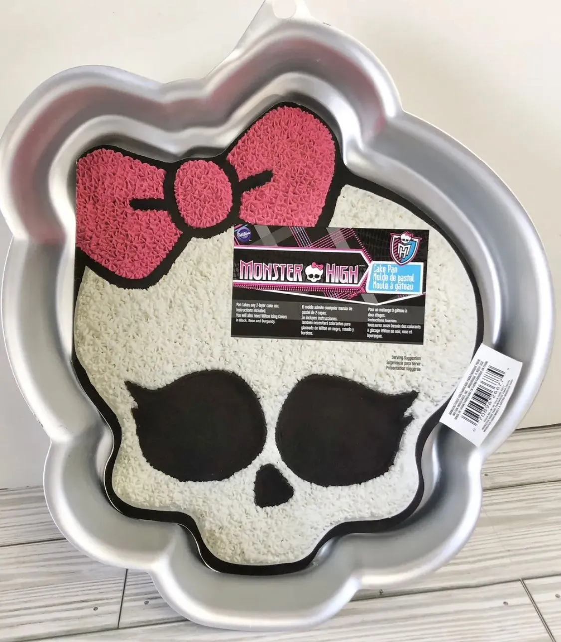 Product image for Halloween Monster High Cake Pan