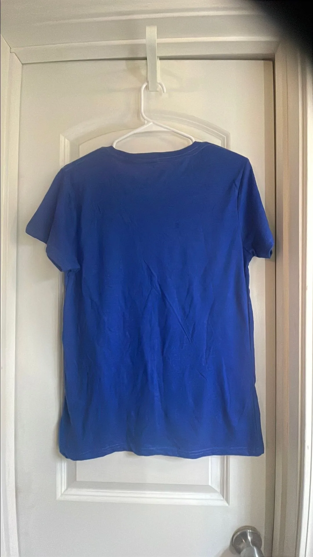 Listing Image Blurred Background