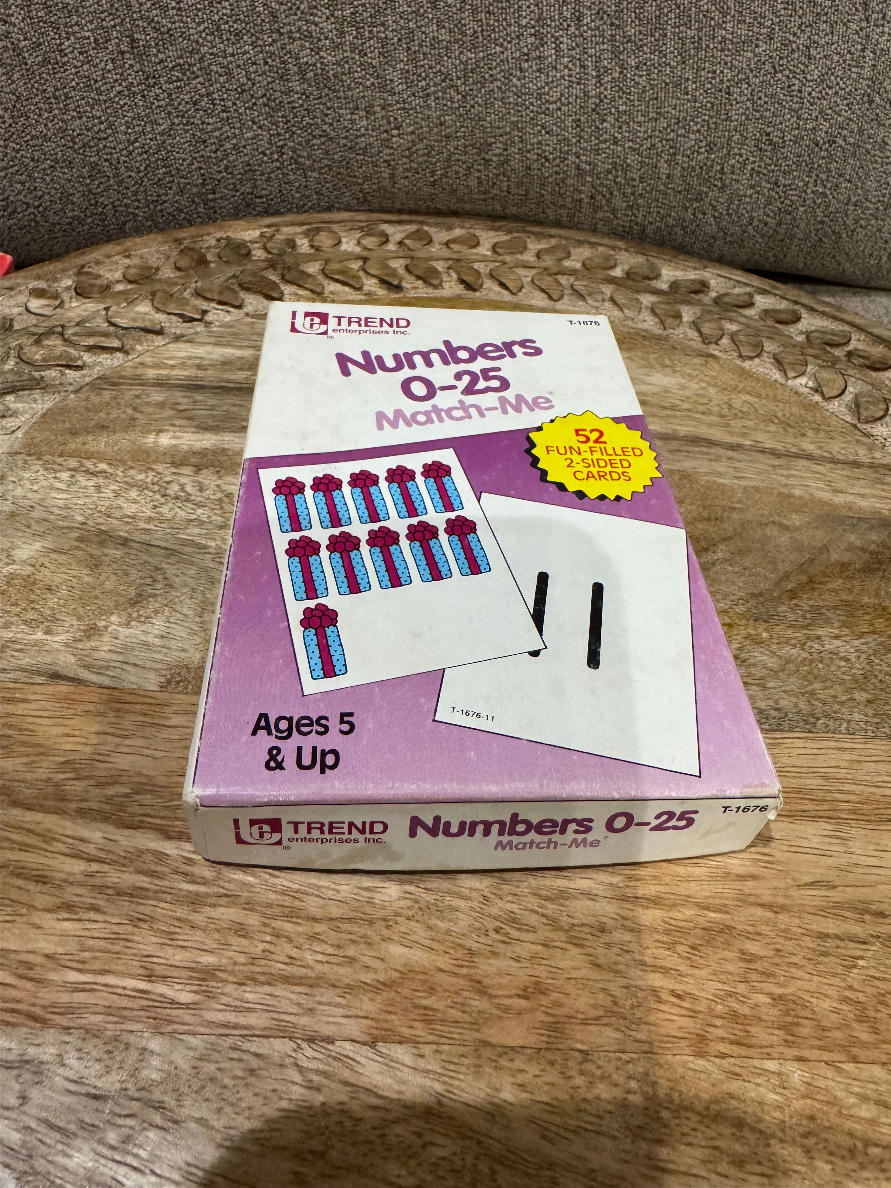 Product image for Vintage trend numbers 0 to 25 match me card set