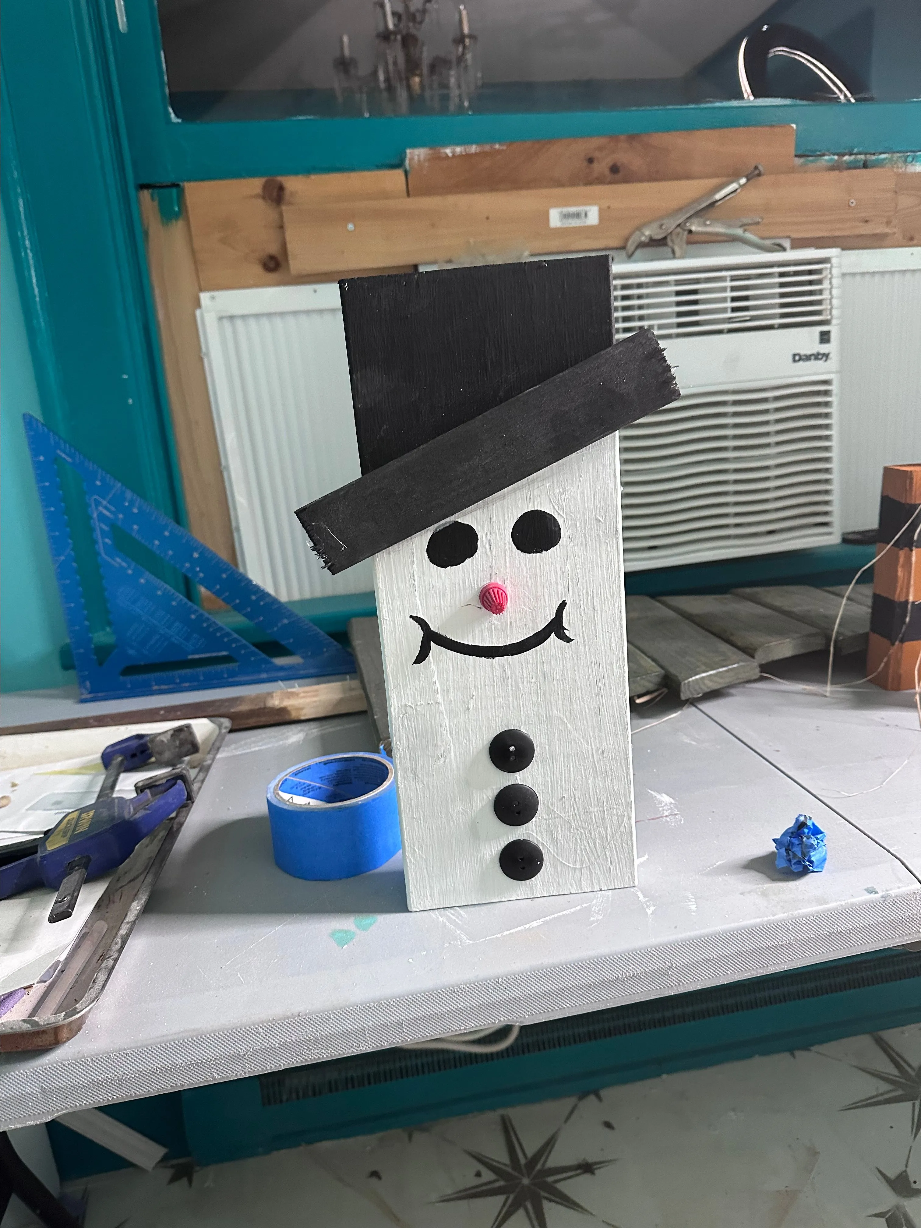 Product image for It's beginning to look a lot like winter