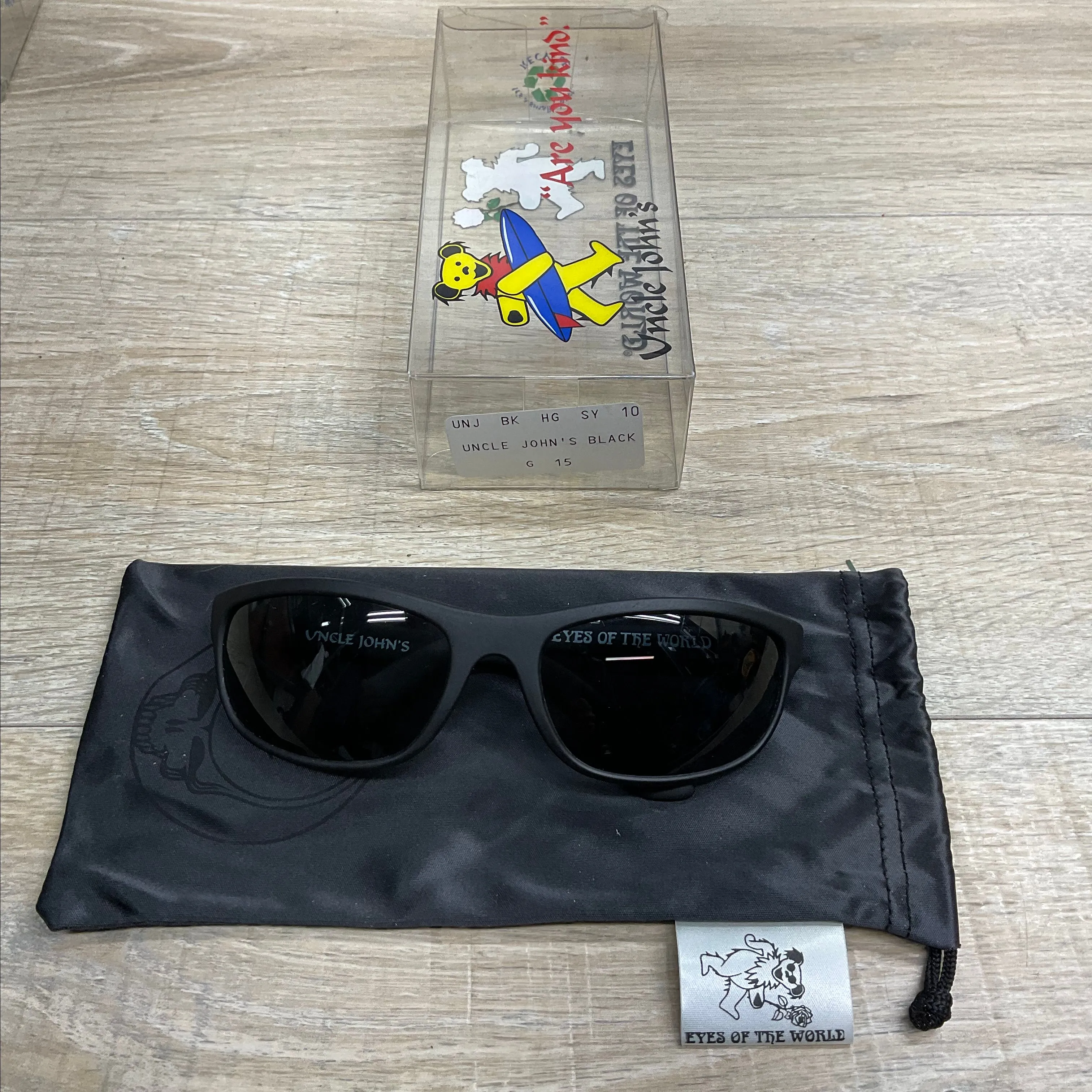 Product image for Vintage 1995 Uncle John's Black  Eyes of The World Licensed Grateful Dead Sunglasses