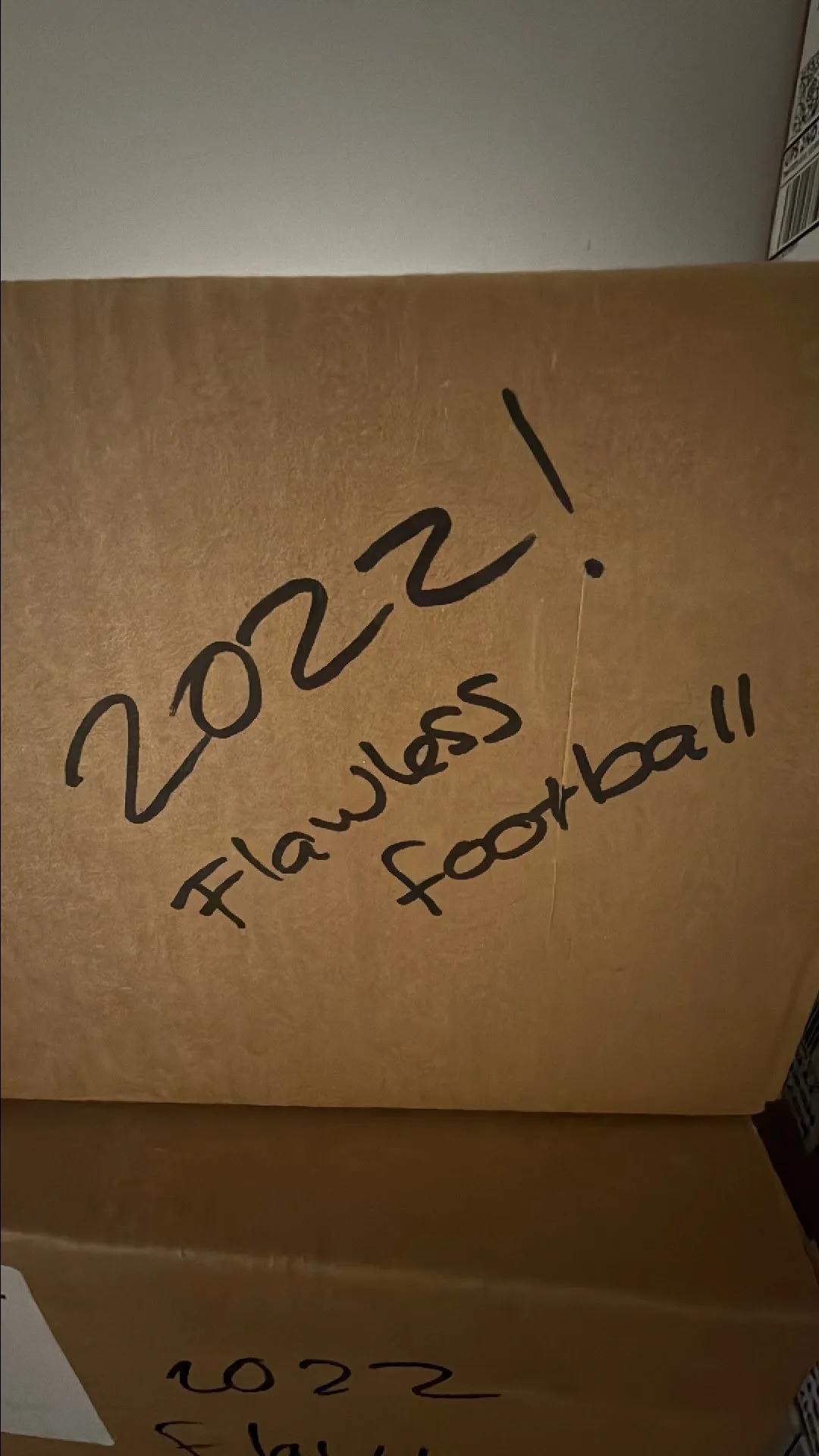 Product image for 2022 FLAWLESS FOOTBALL HOBBY BOX