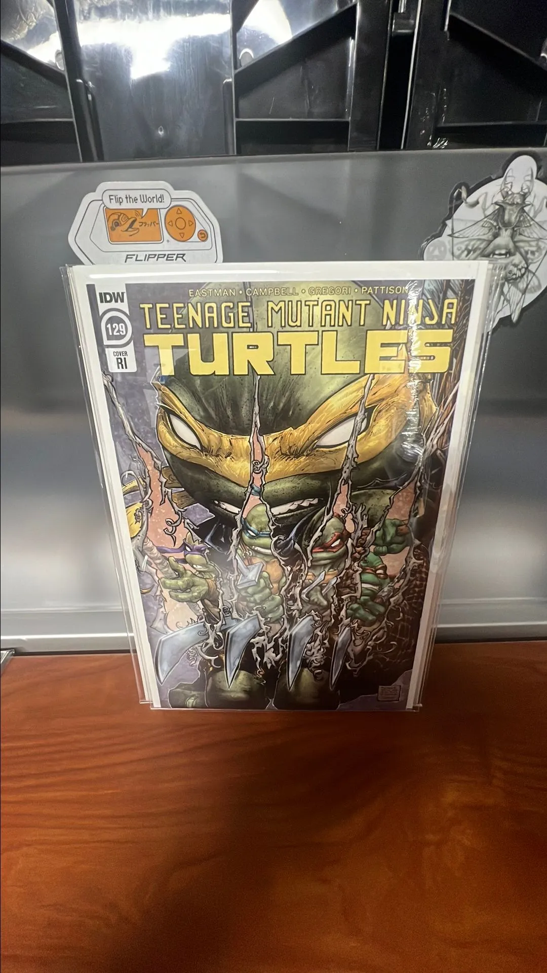 Product image for TEENAGE MUTANT NINJA TURTLES #129 🔑