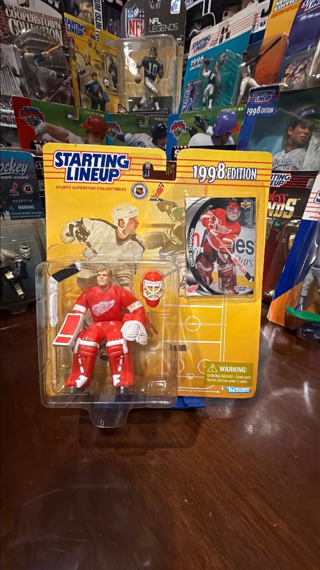 Product image for Chris Osgood NHL Starting lineup figure, French Canadian. New Box 182