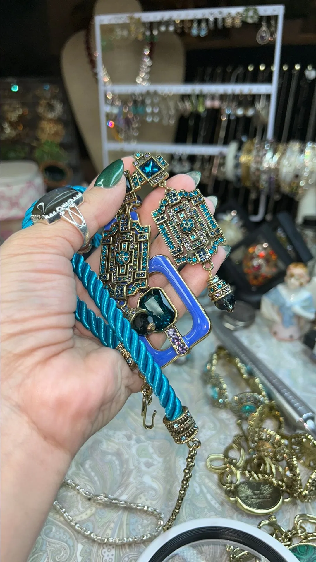 Product image for HEIDI DAUS LOT