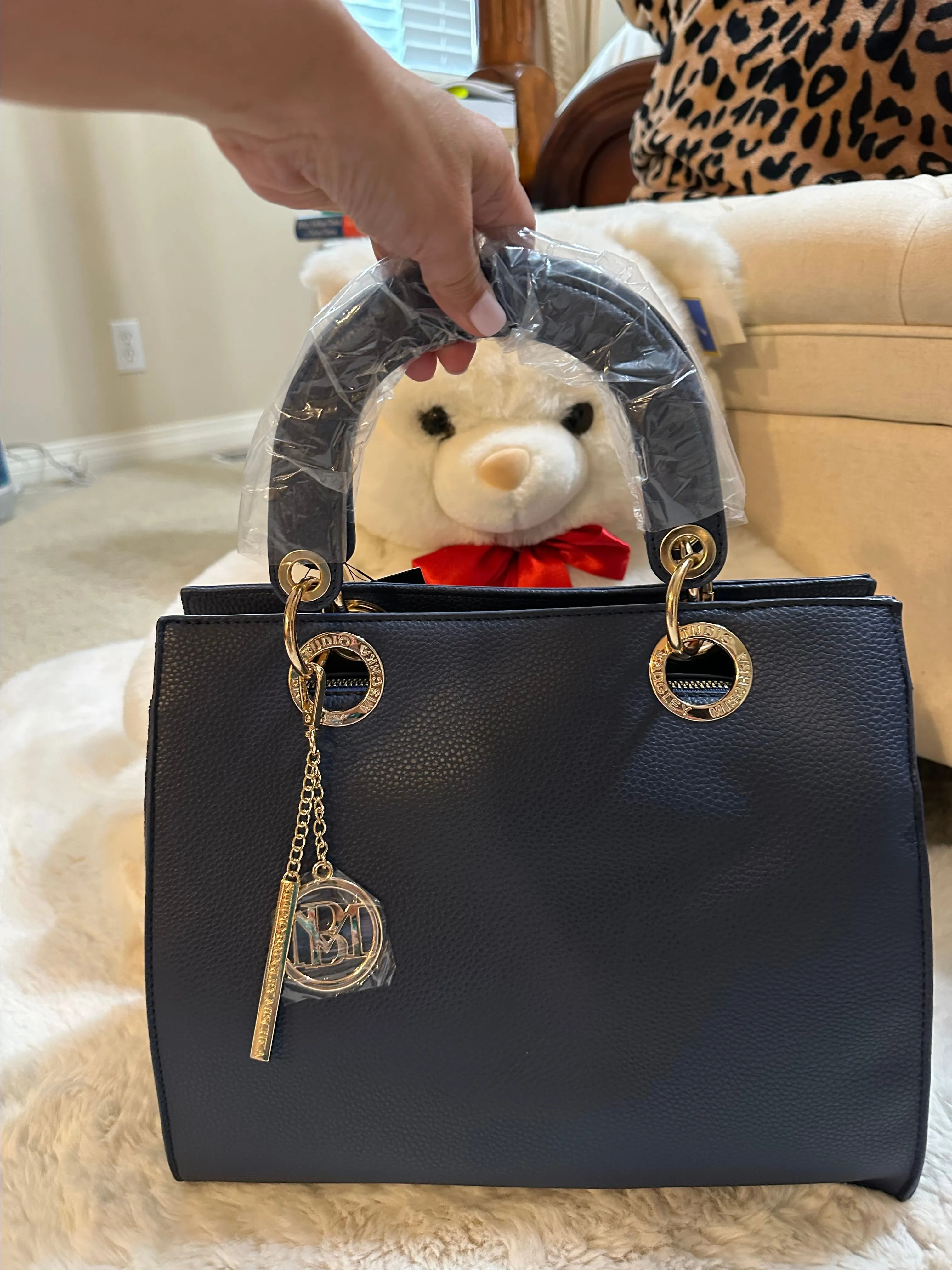Product image for 313. NEW! Beautiful Badgley Mischka handbag color navy