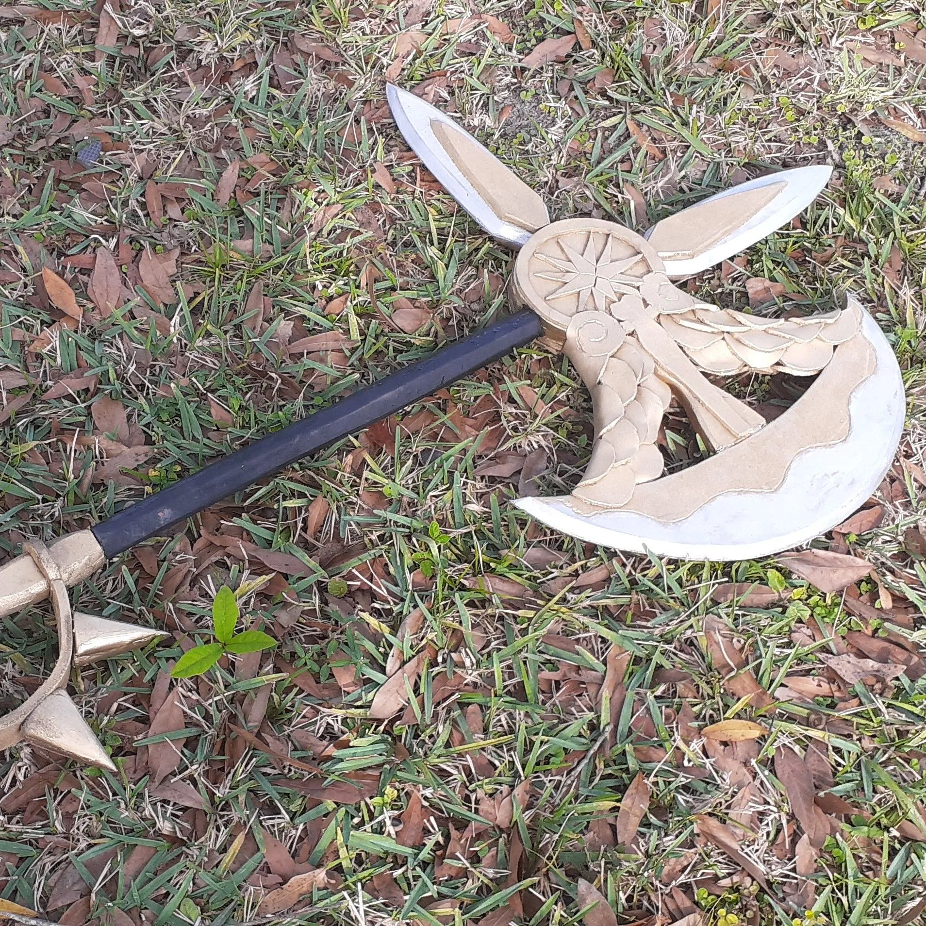 Product image for handmade EVA foam seven deadly sins escanor axe